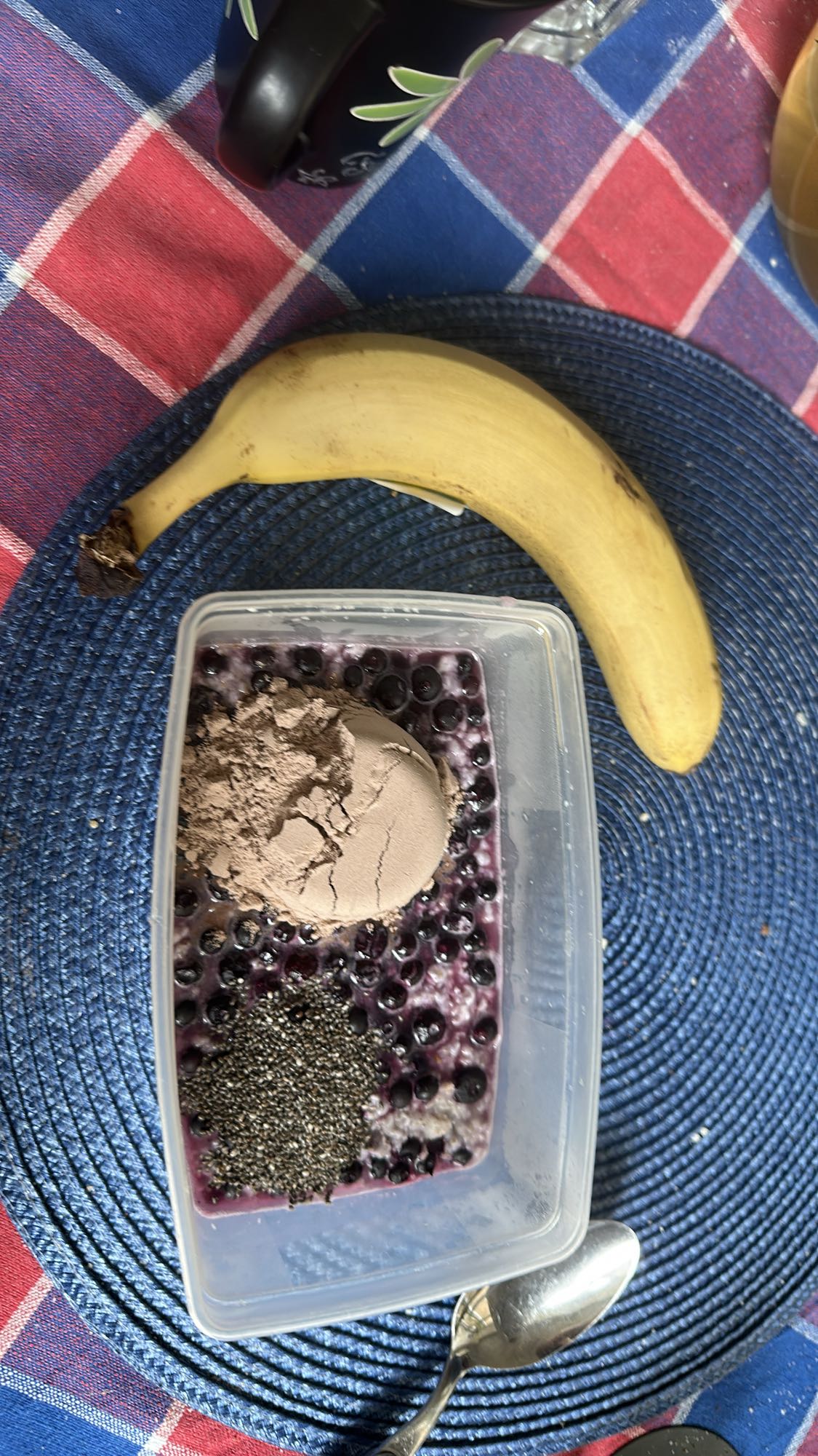 Blåbärsgröt med banan