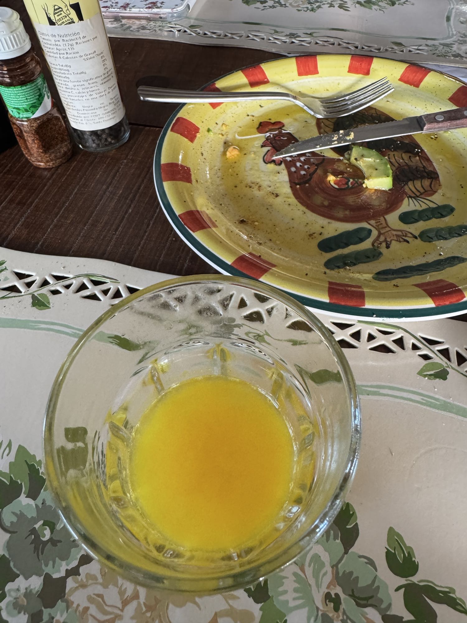 jugo de naranja y aguacate