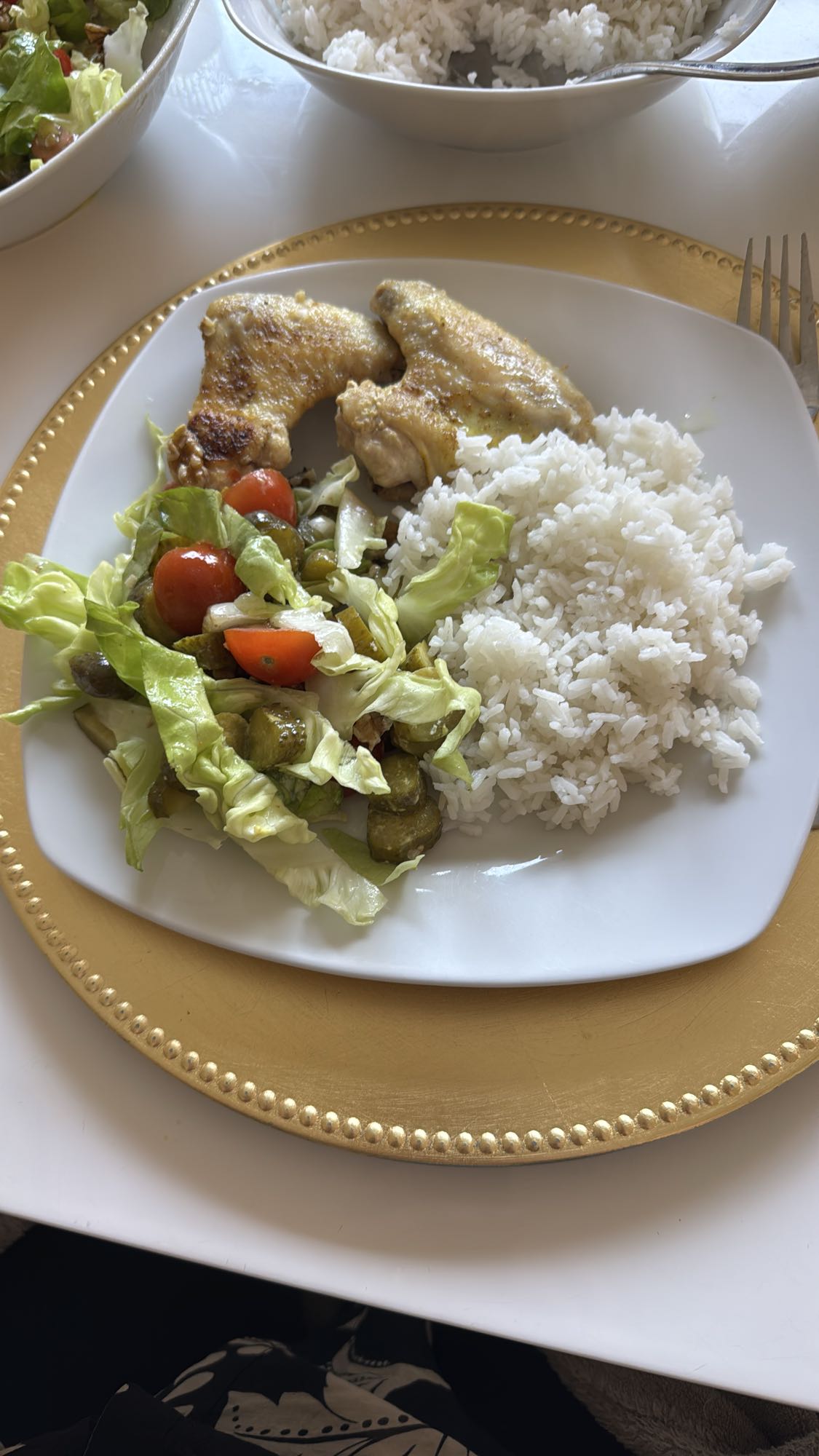 Kip met rijst en salade