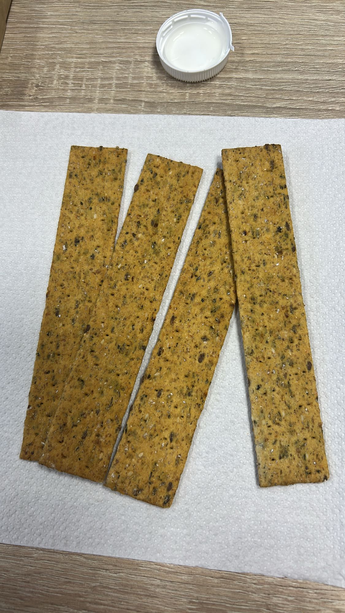 Crackers cu semințe