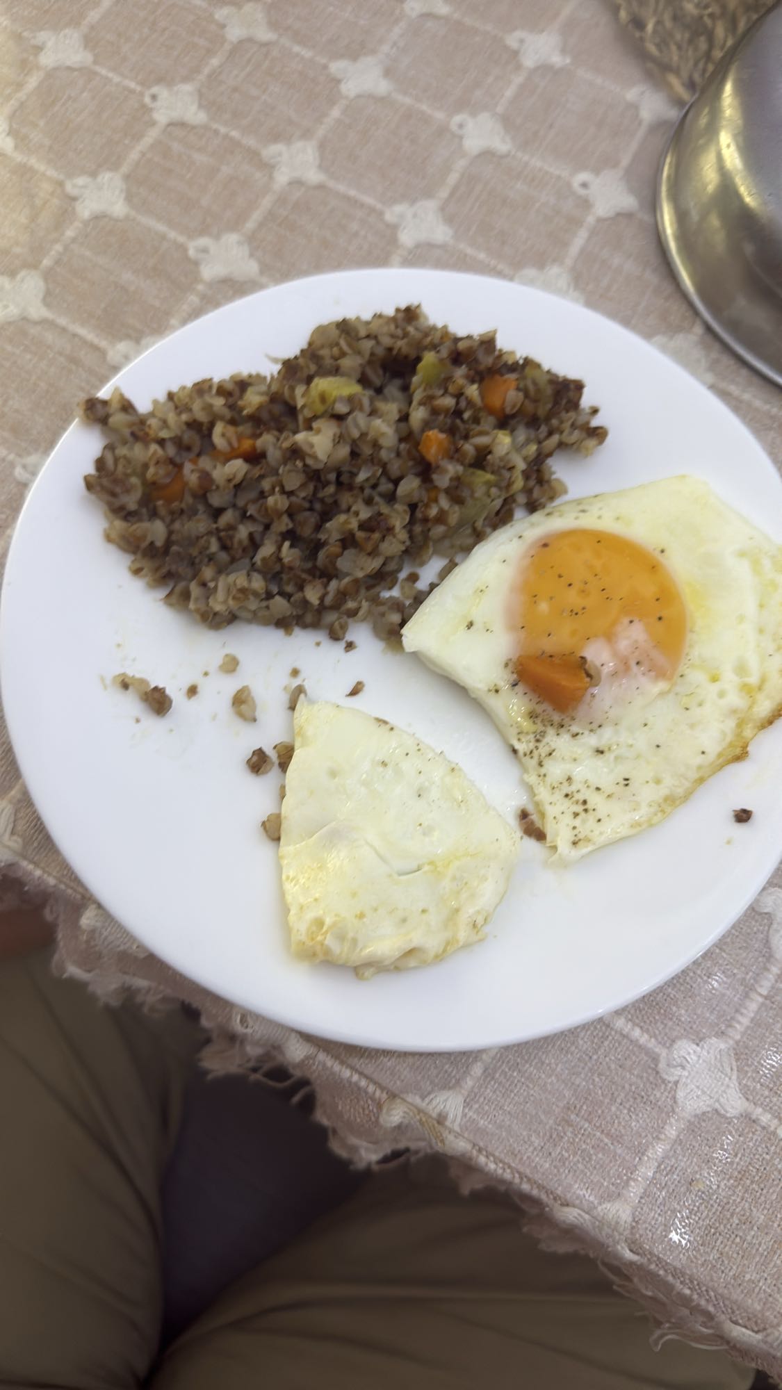Гречка с яйцами