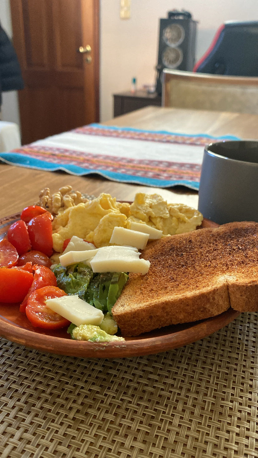 desayuno con tostada