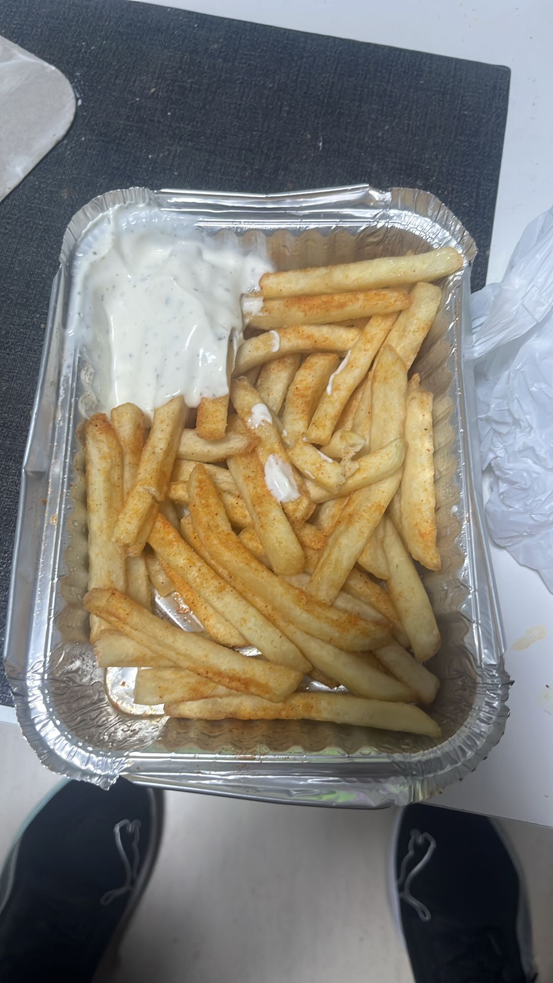 papas fritas con salsa