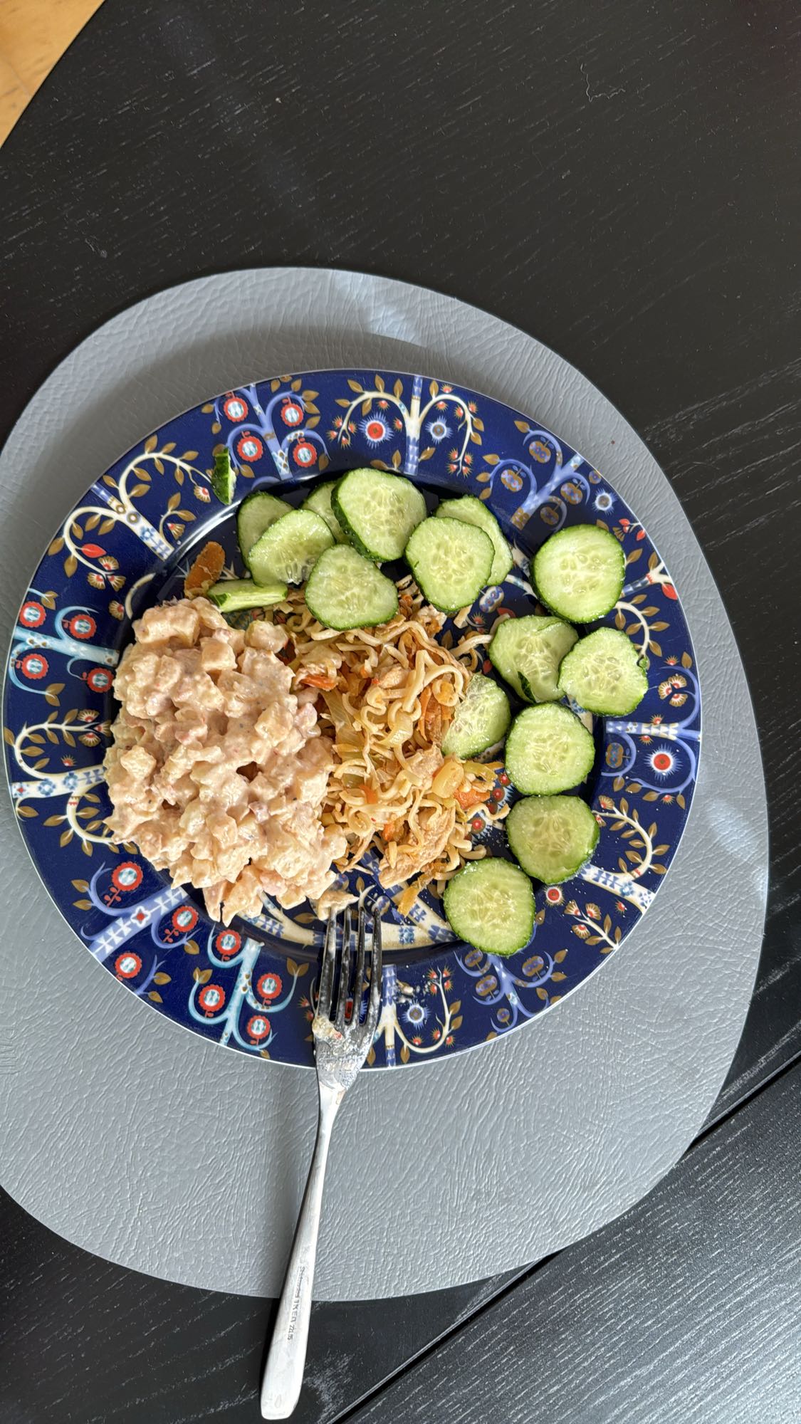 Chicken pasta plate