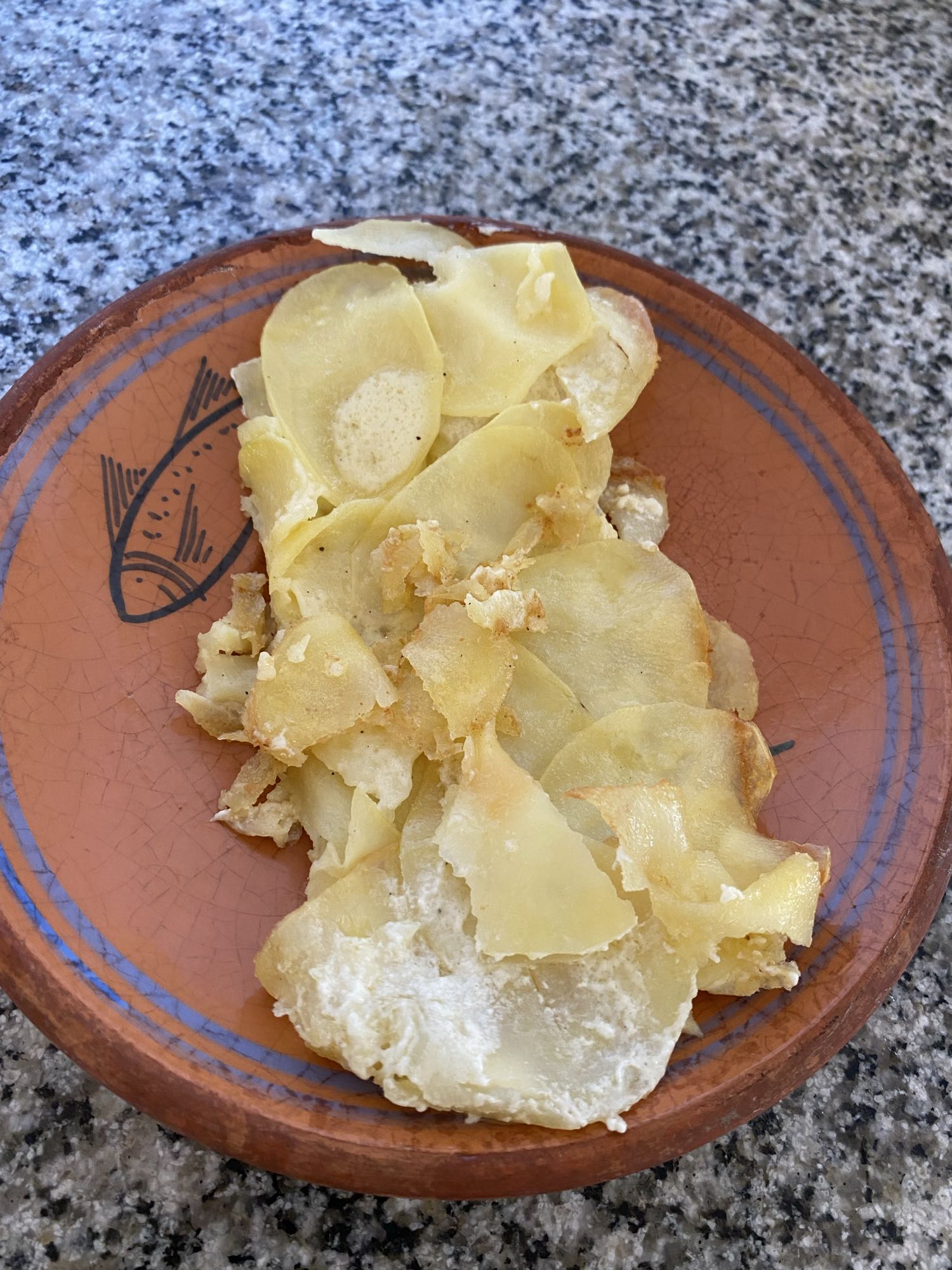 papas a la crema con huevo hervido