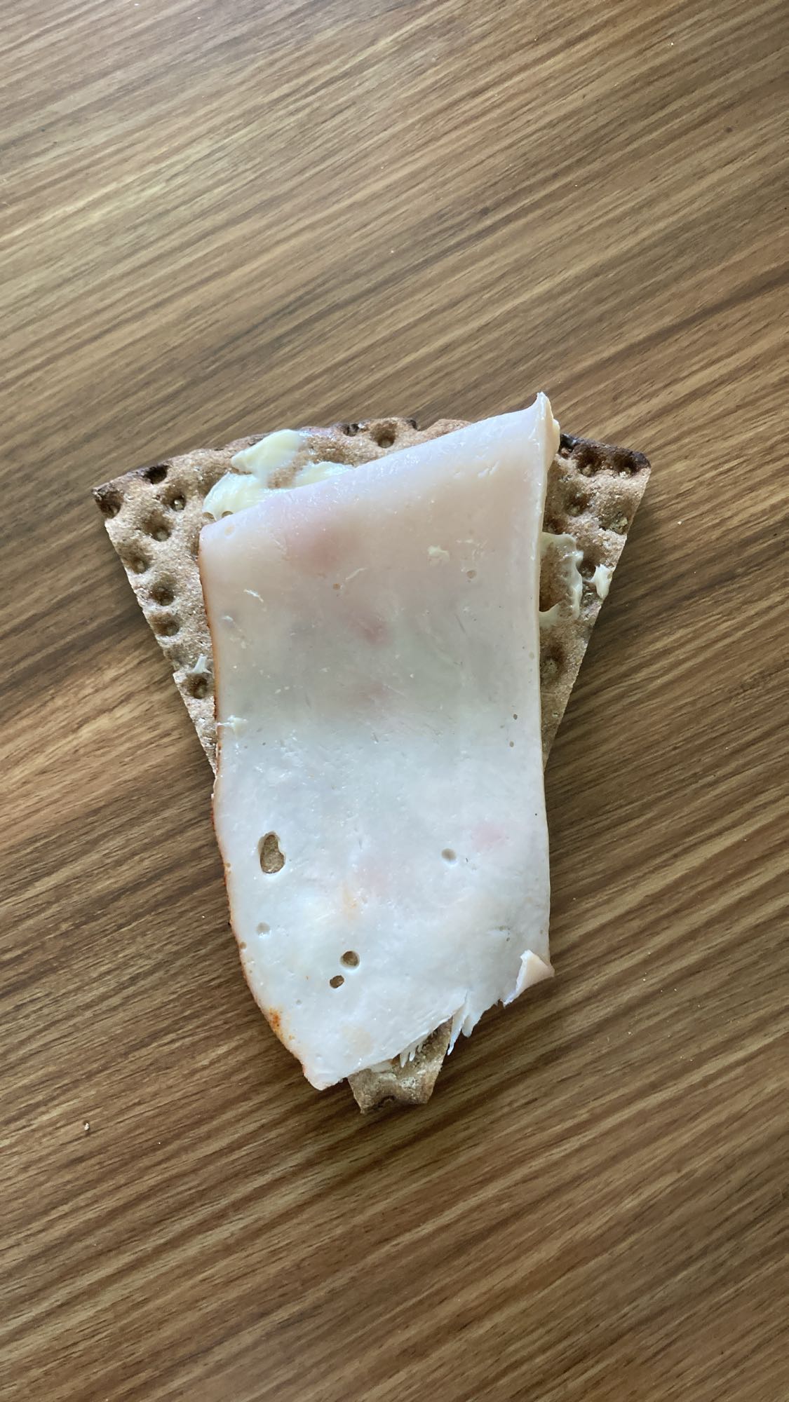 Knäcke med kalkon