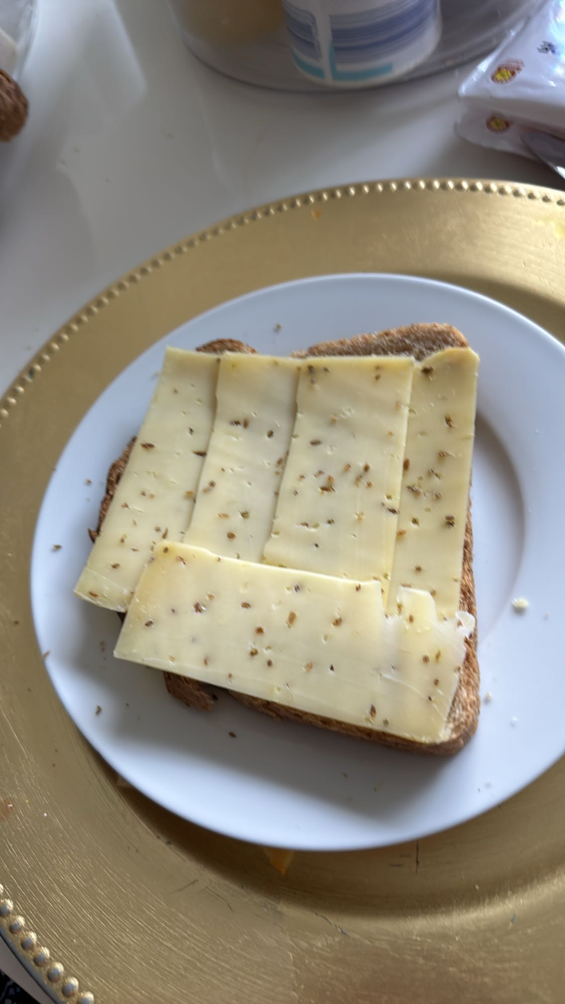 Boterham met komijnkaas
