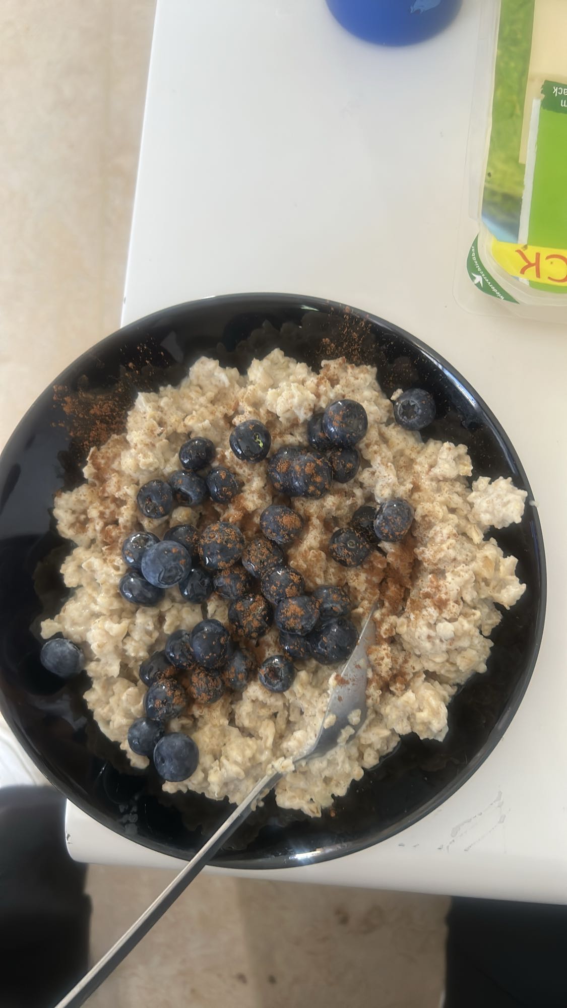 Haferbrei mit Blaubeeren