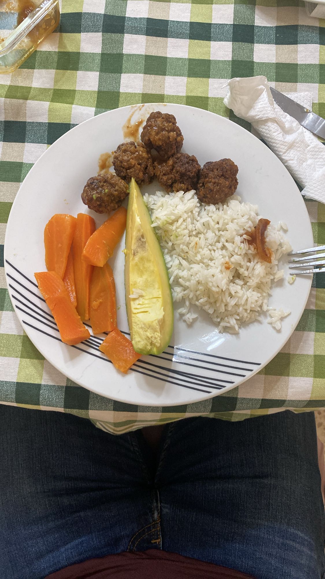 albóndigas con arroz