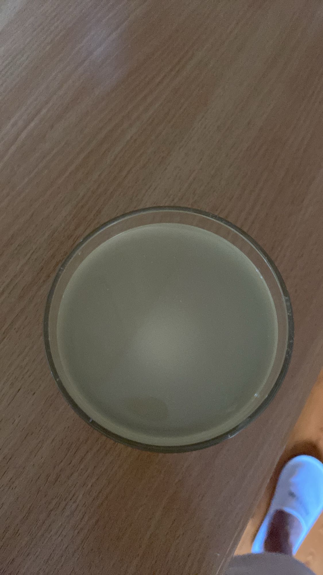 Woda z miodem i cytryną