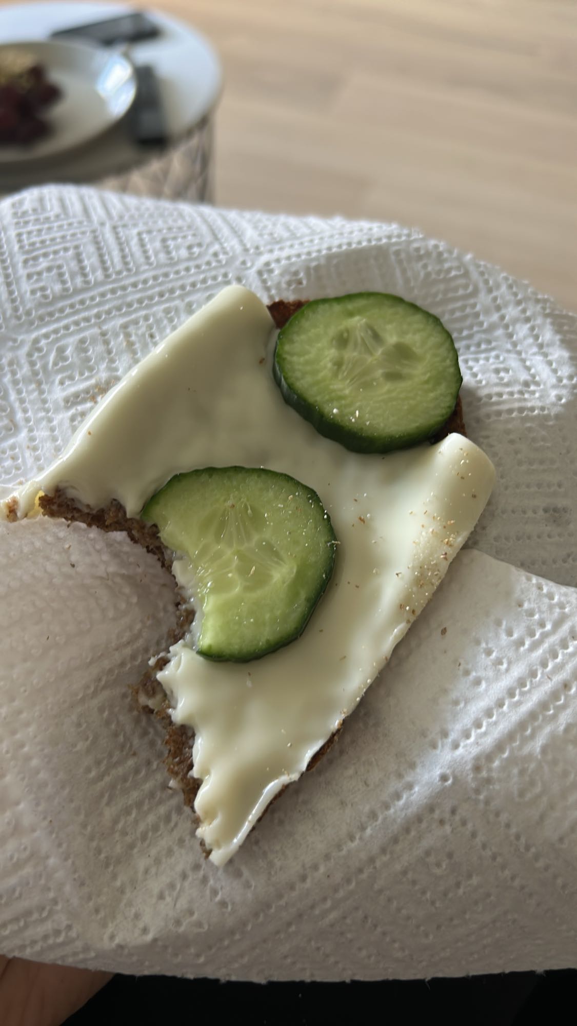 Knäckebröd med ost