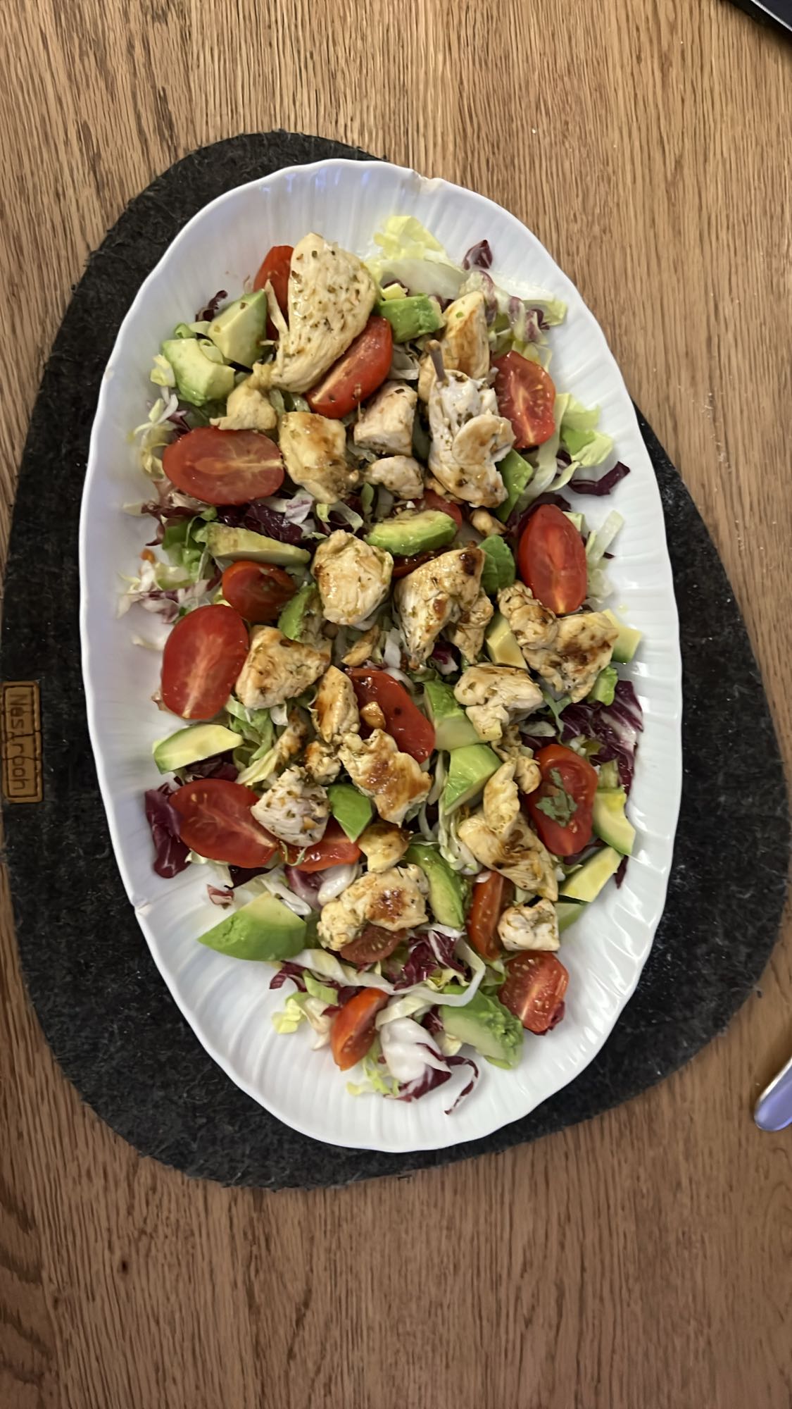 Insalata pollo avocado