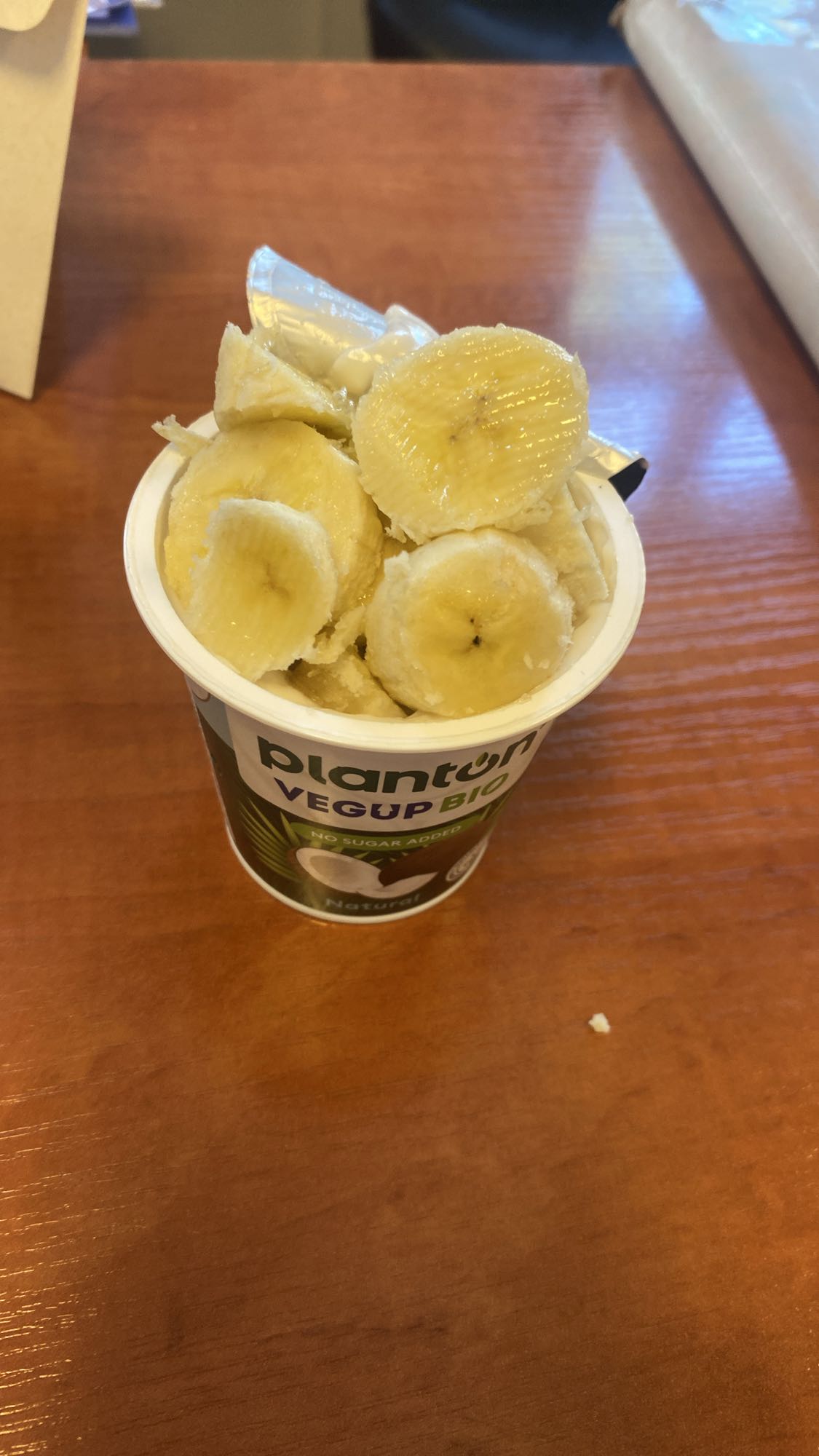 Jogurt roślinny z bananem