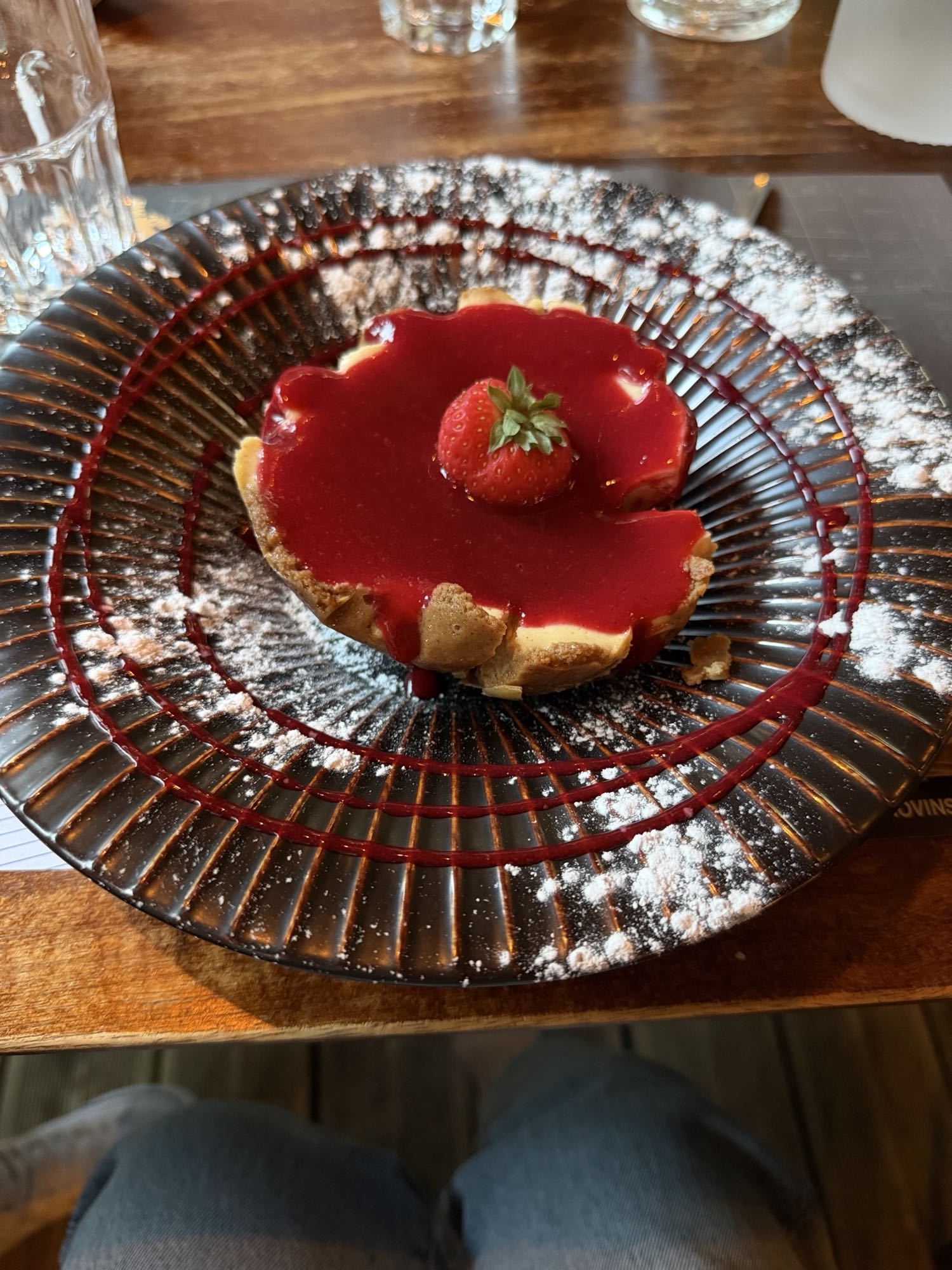 Tarta cu capsuni