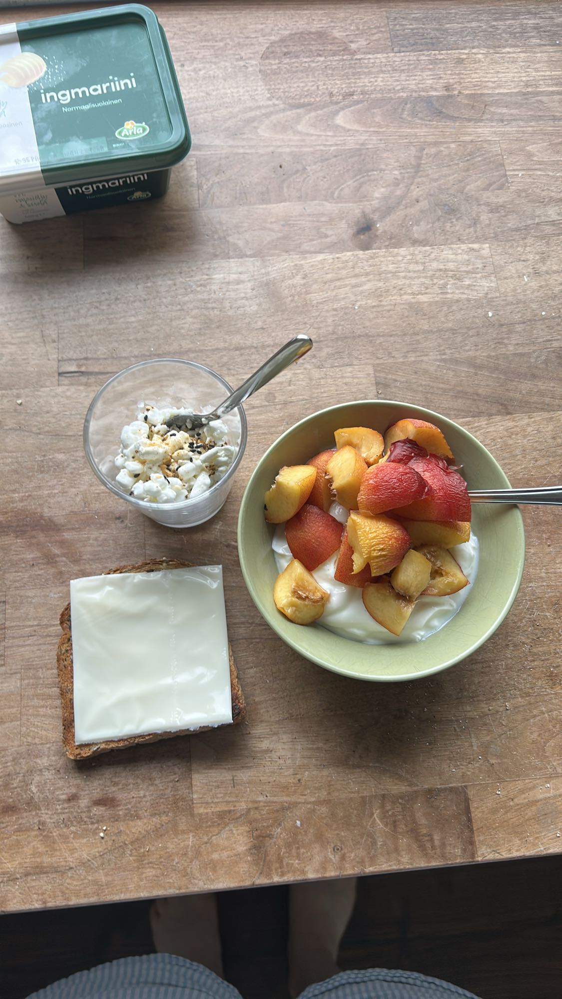 Frukost med persika