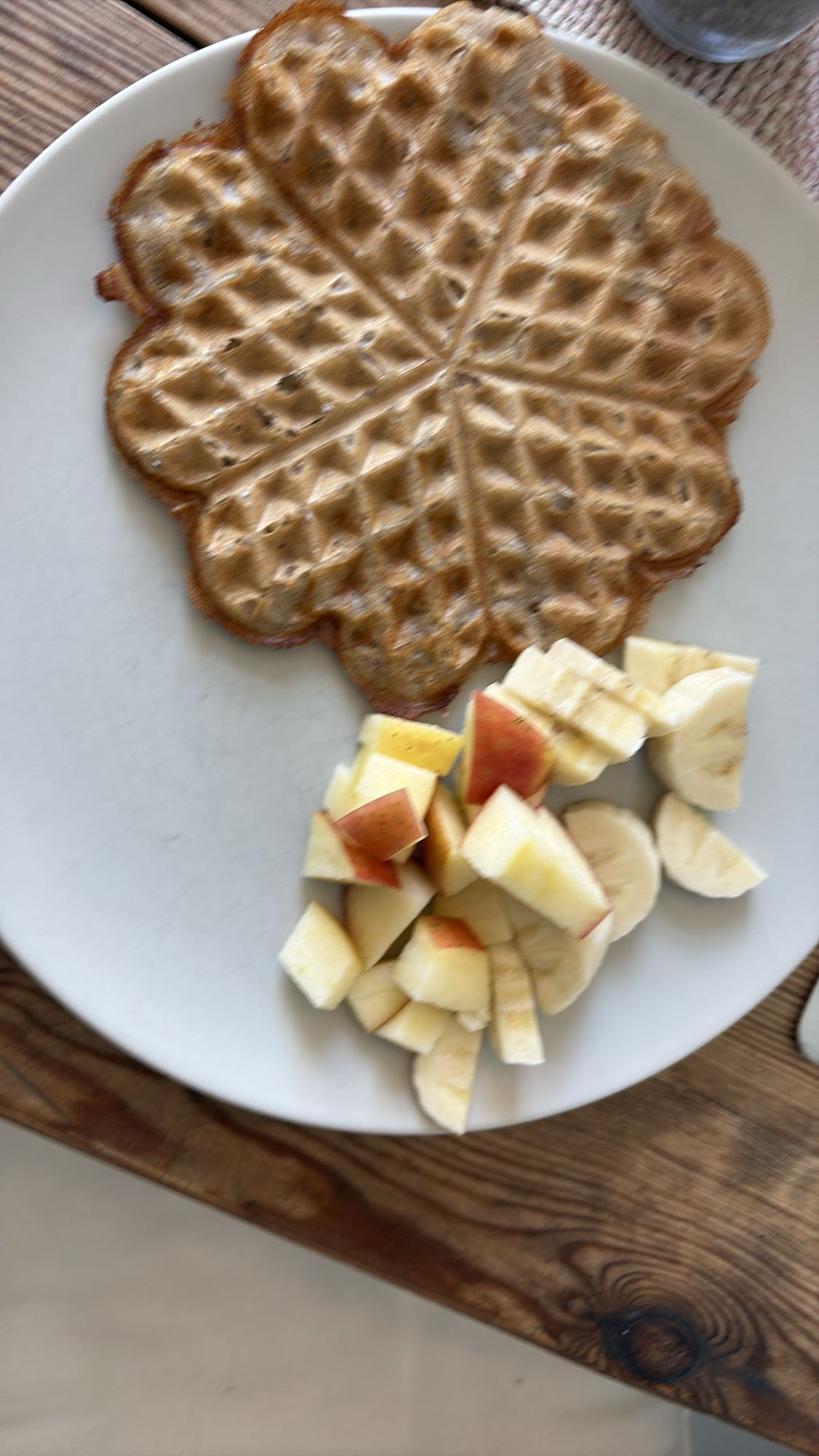 Proteinvåffla med frukt