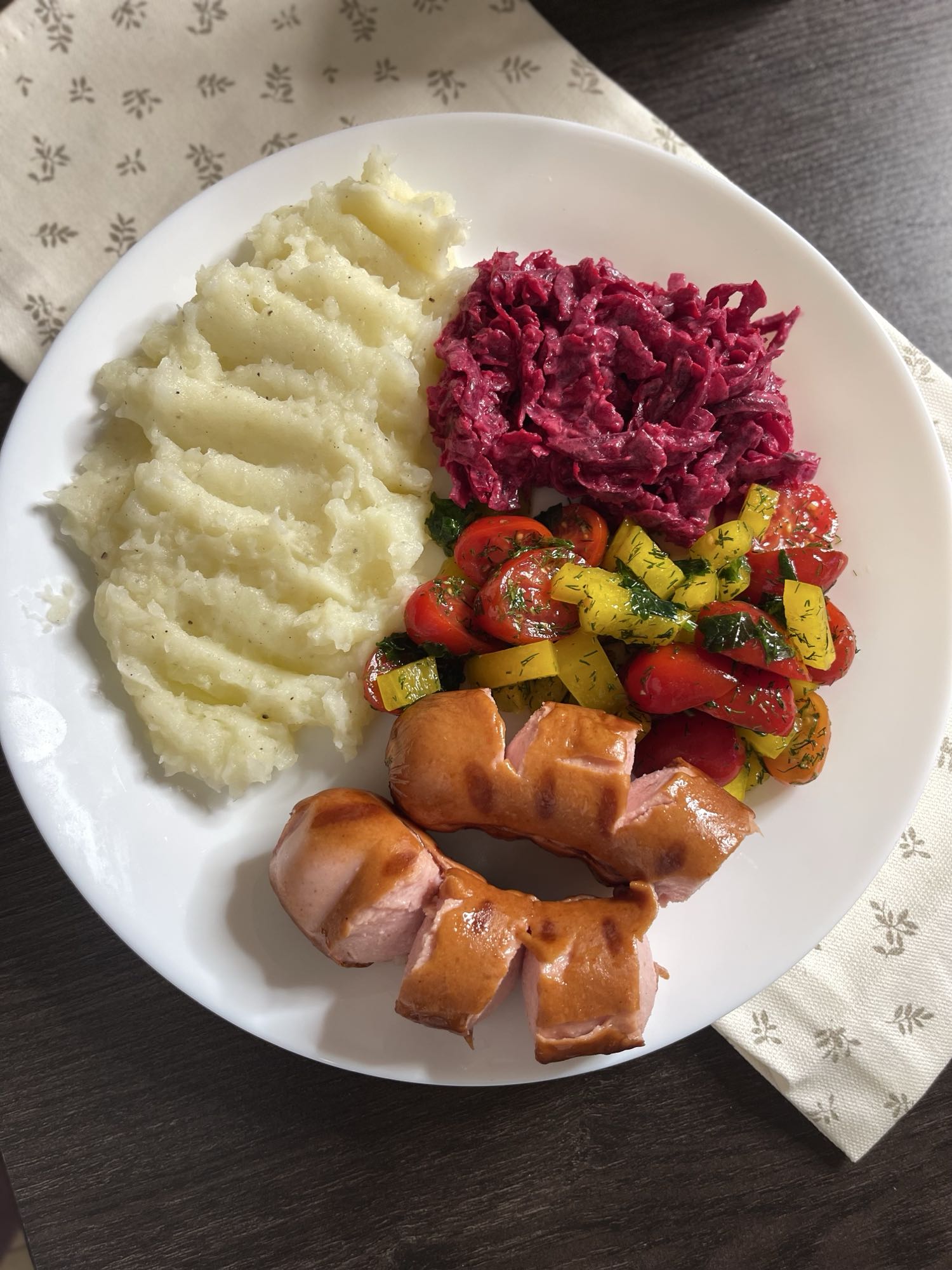 Пюре с сосиской