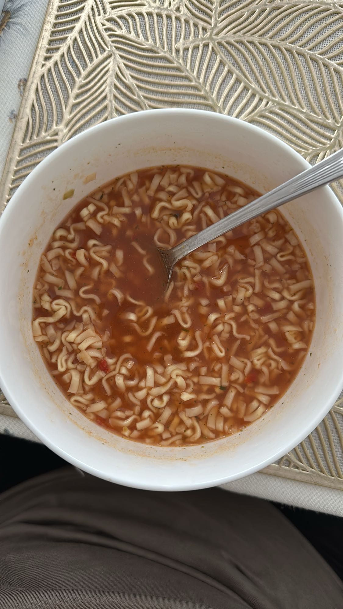 Zupa pomidorowa z makaronem
