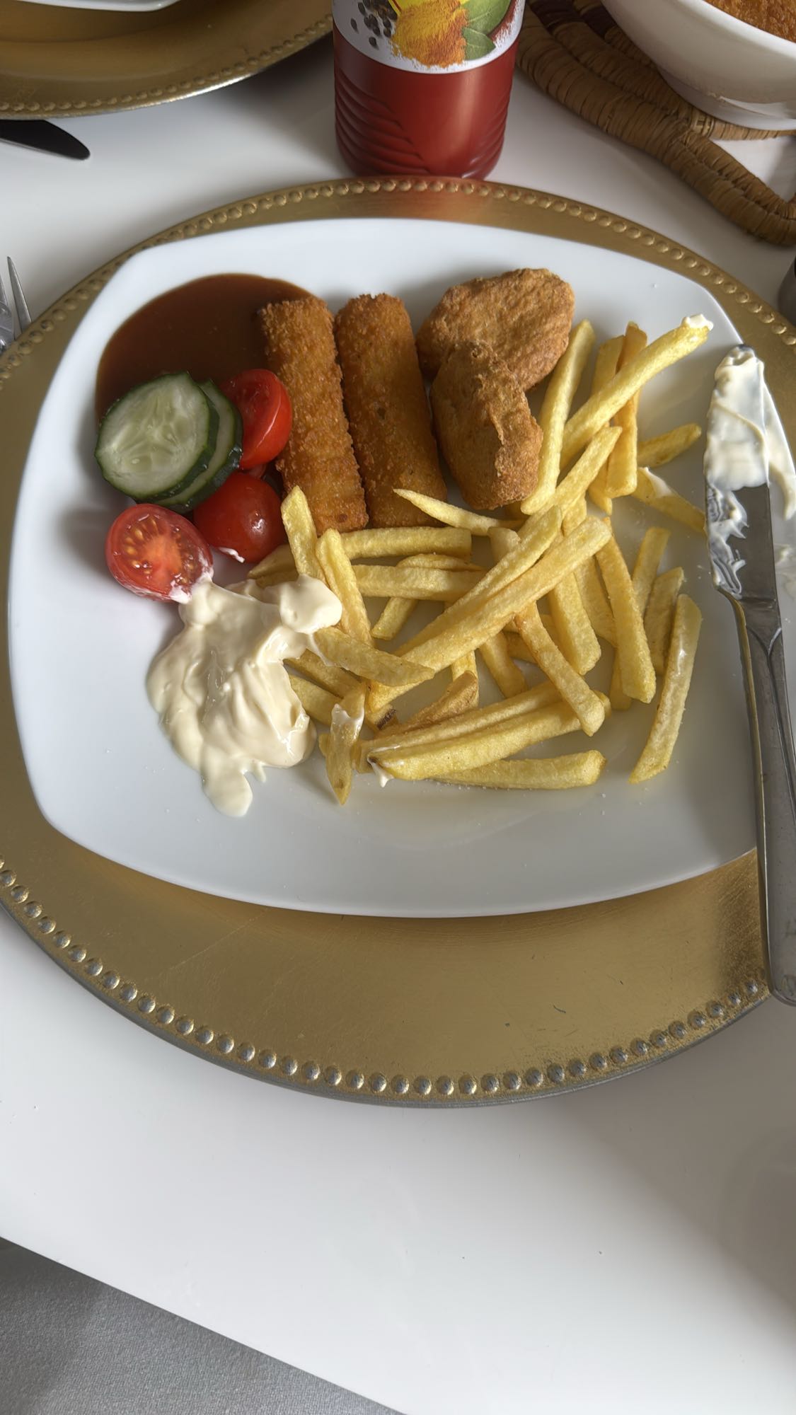 Vissticks met friet