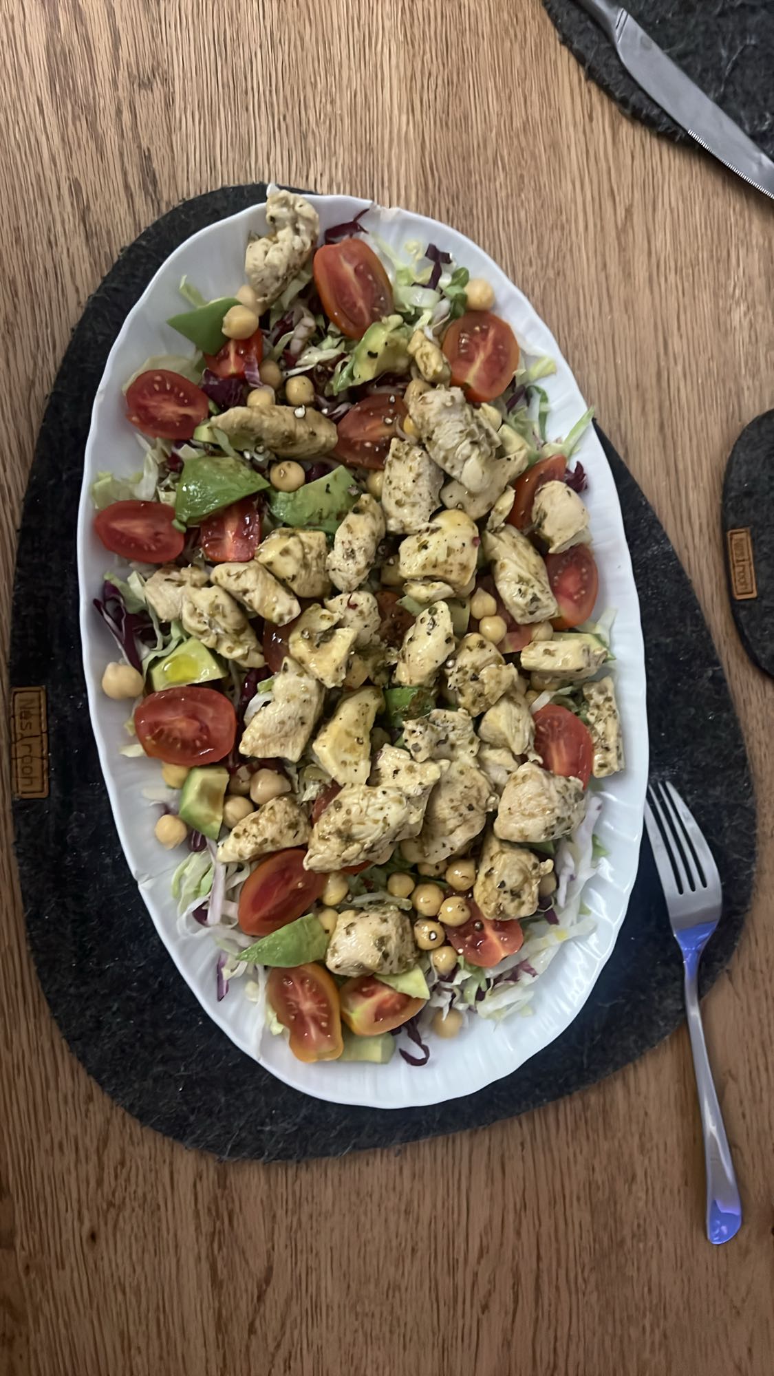 Insalata pollo e ceci
