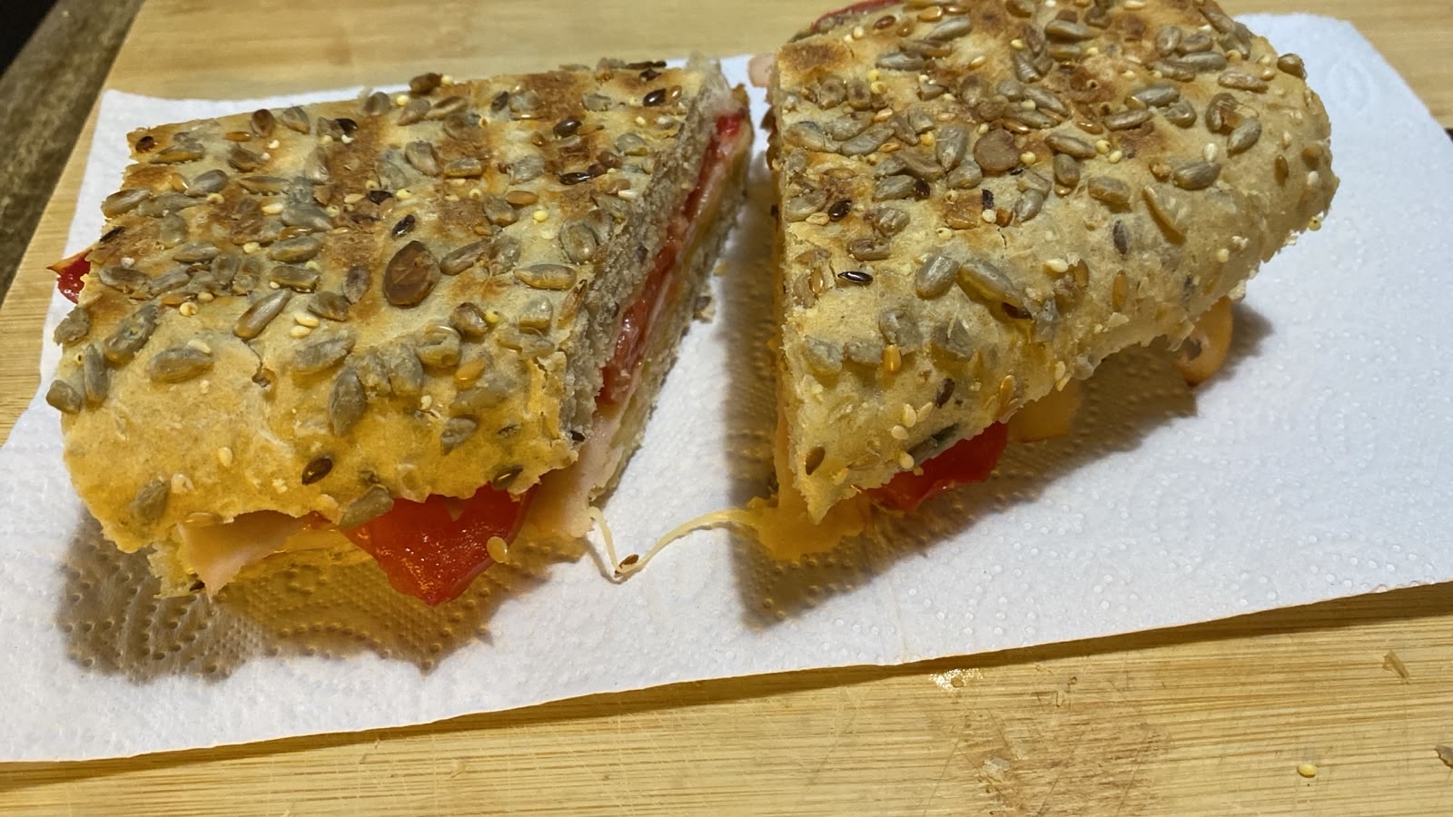 bocadillo con queso
