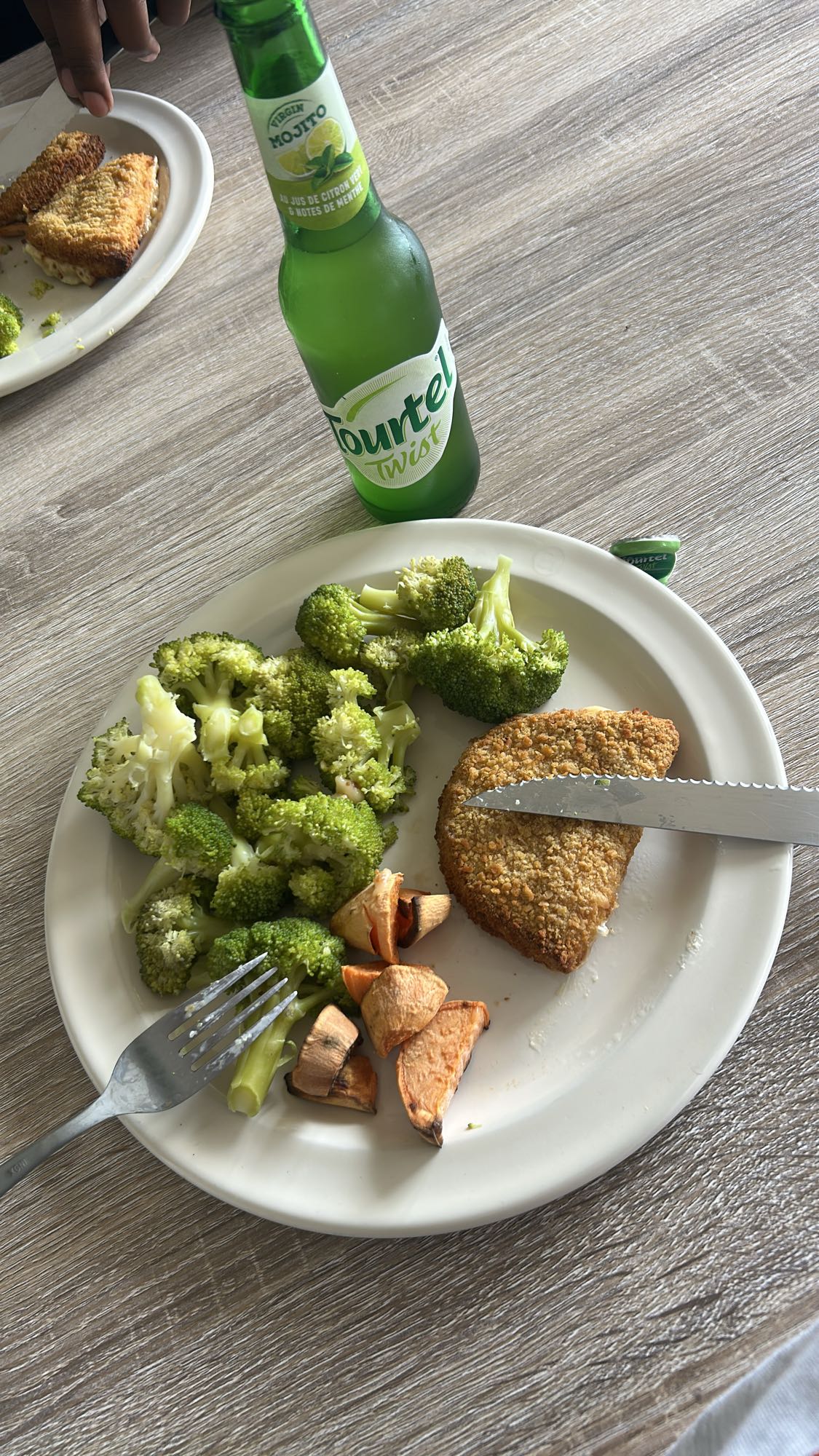 Poulet pané et légumes