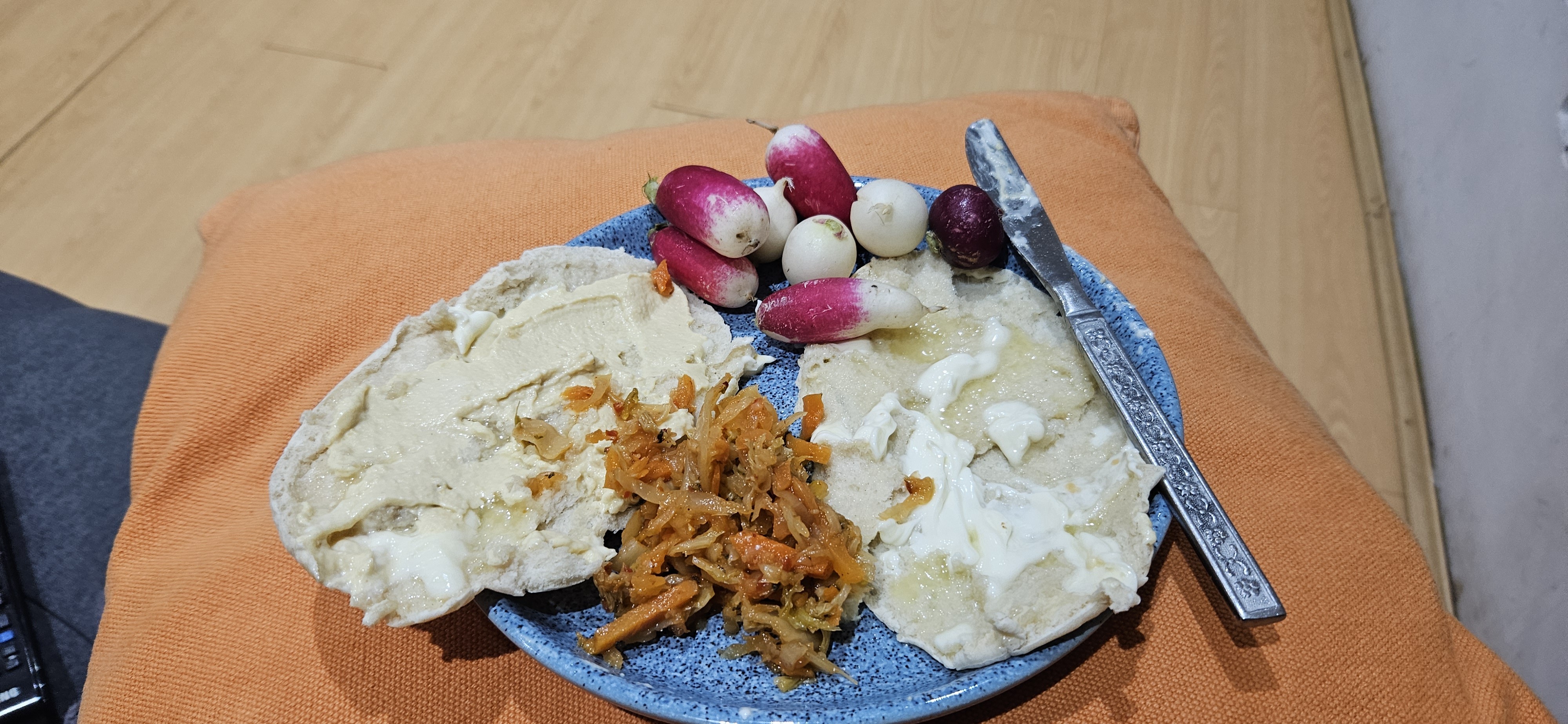 Pitta with Veg, Radish, Low Fat Lurpak and Hummus
