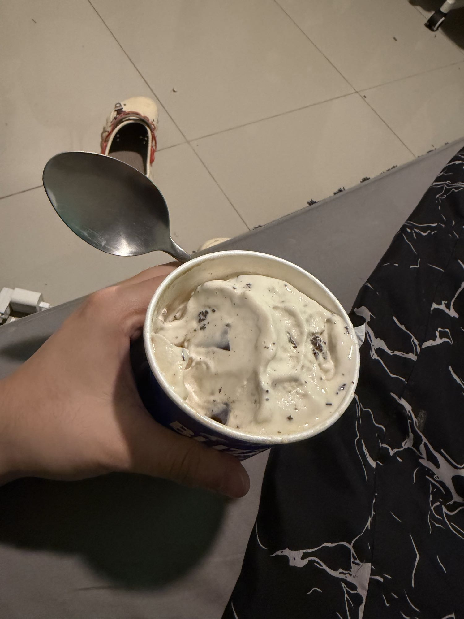 helado con galleta