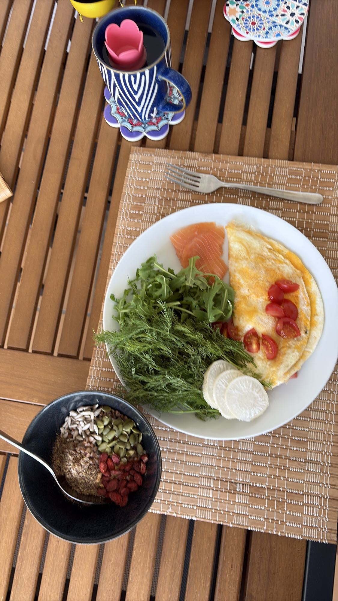 Omelette Salmon Bowl with Buckwheat Porridge