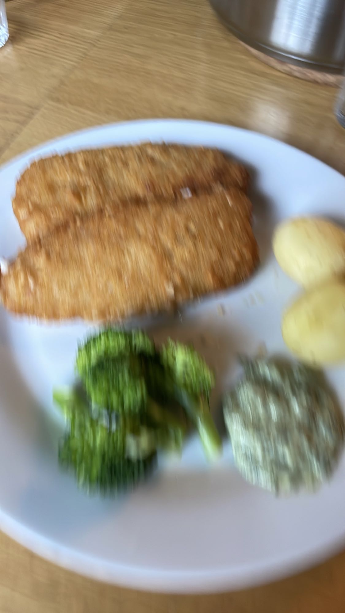Panerad fisk med potatis