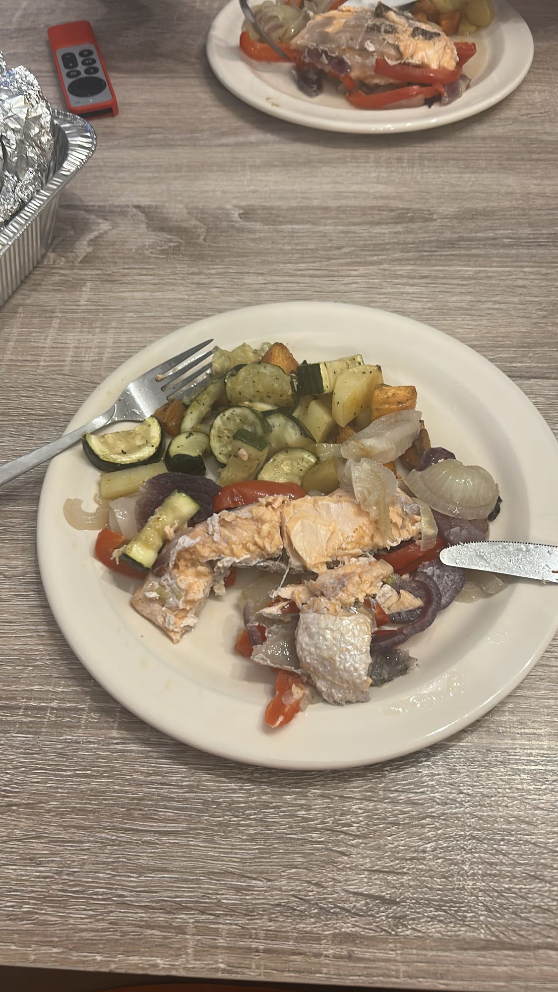 Saumon et légumes rôtis