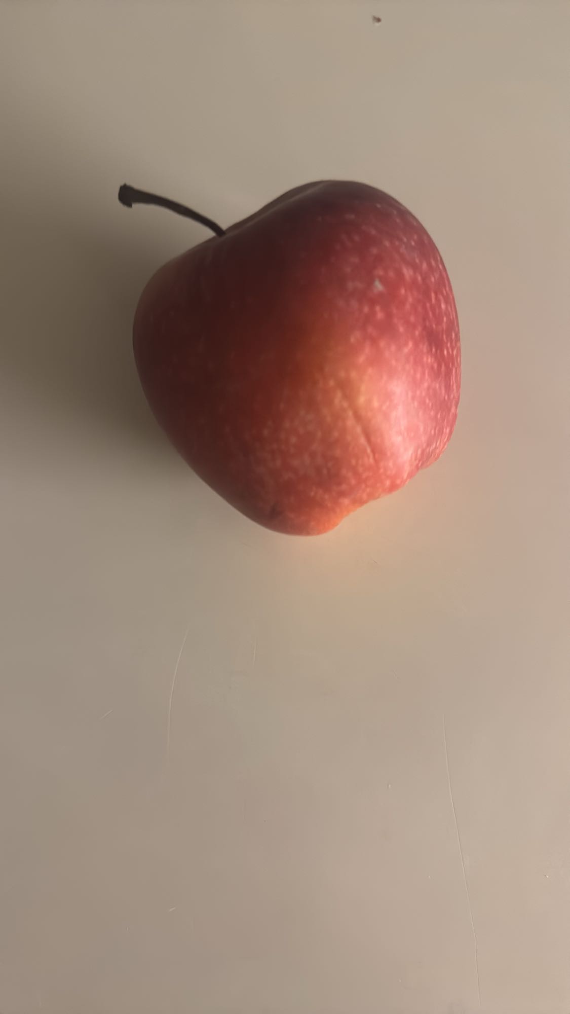 Rött äpple