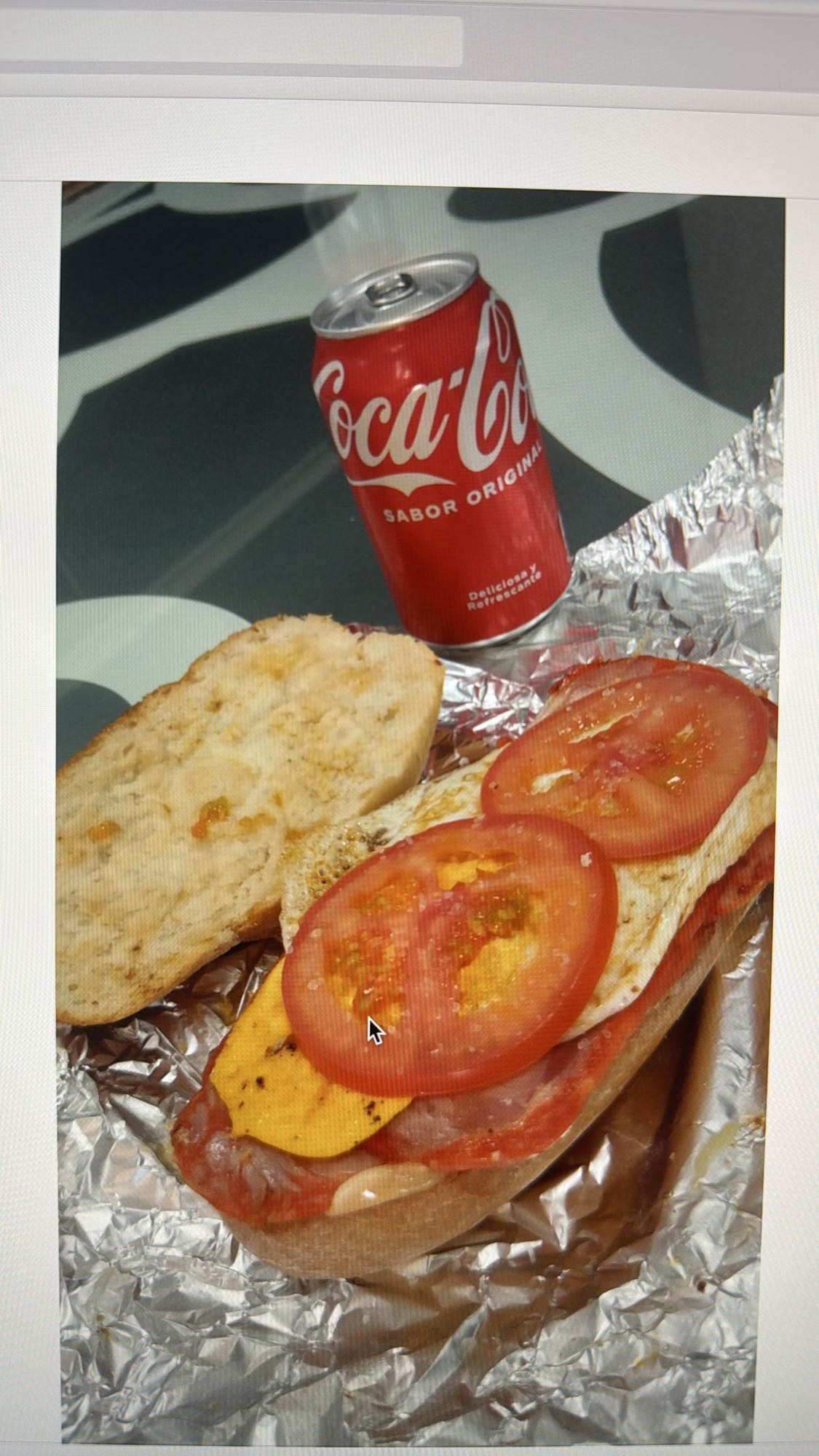 bocadillo con coca cola