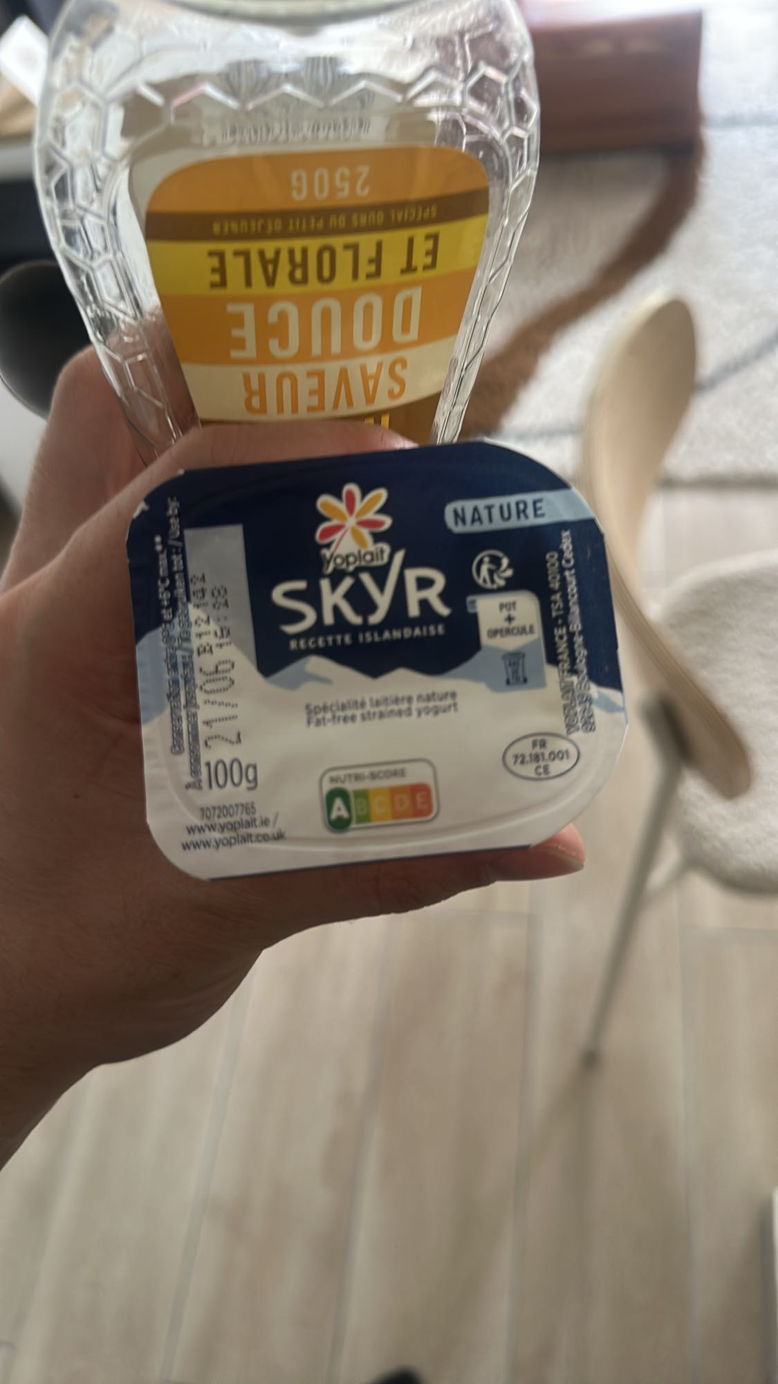 Skyr et sauce caramel