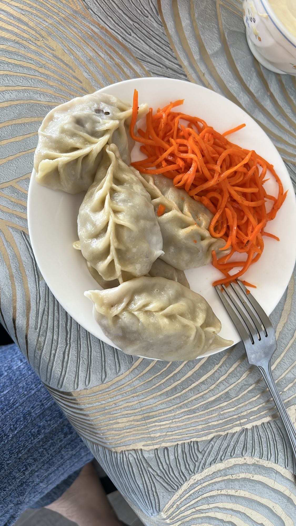 Манты с морковью