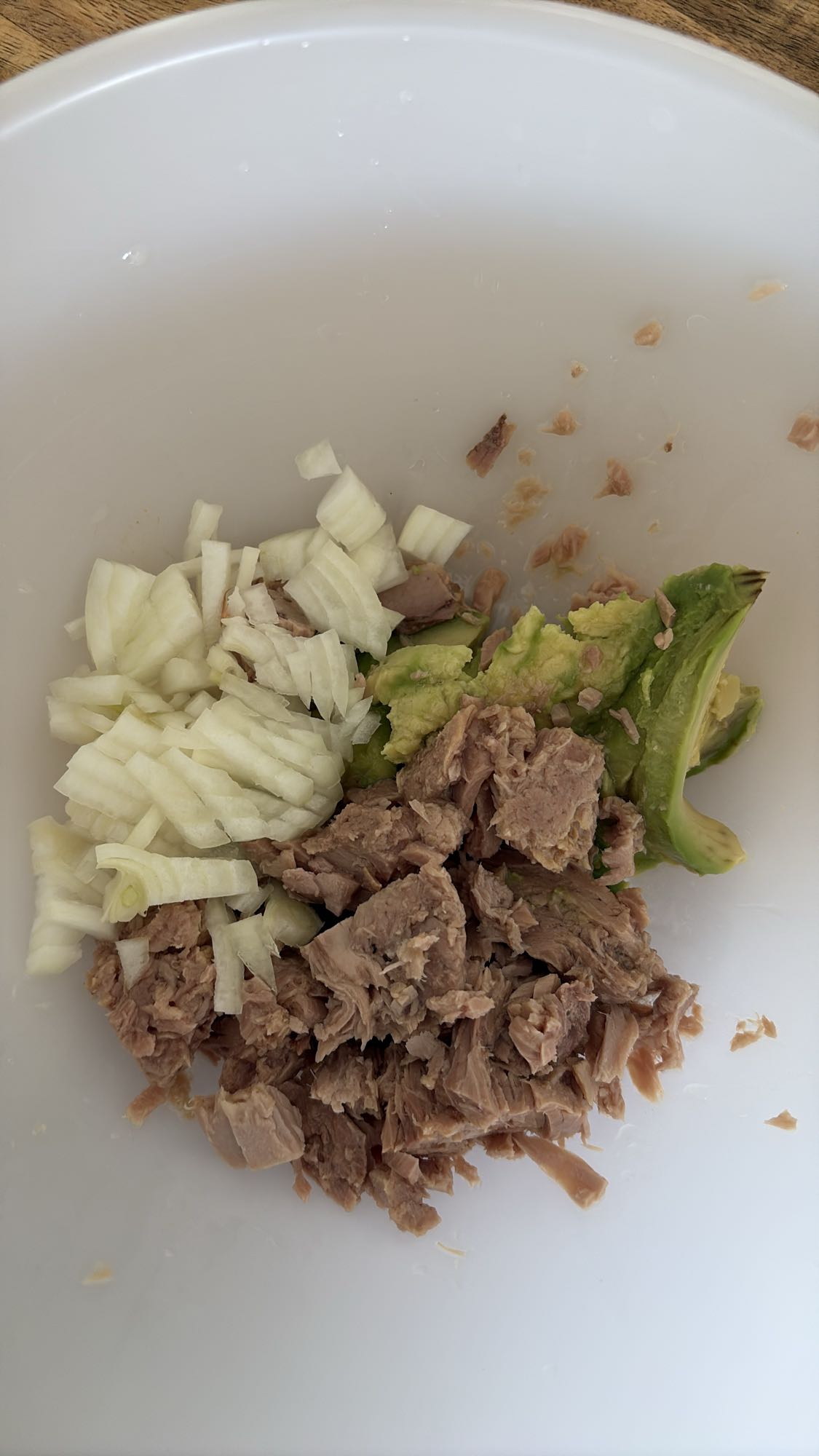 Tonijn met avocado