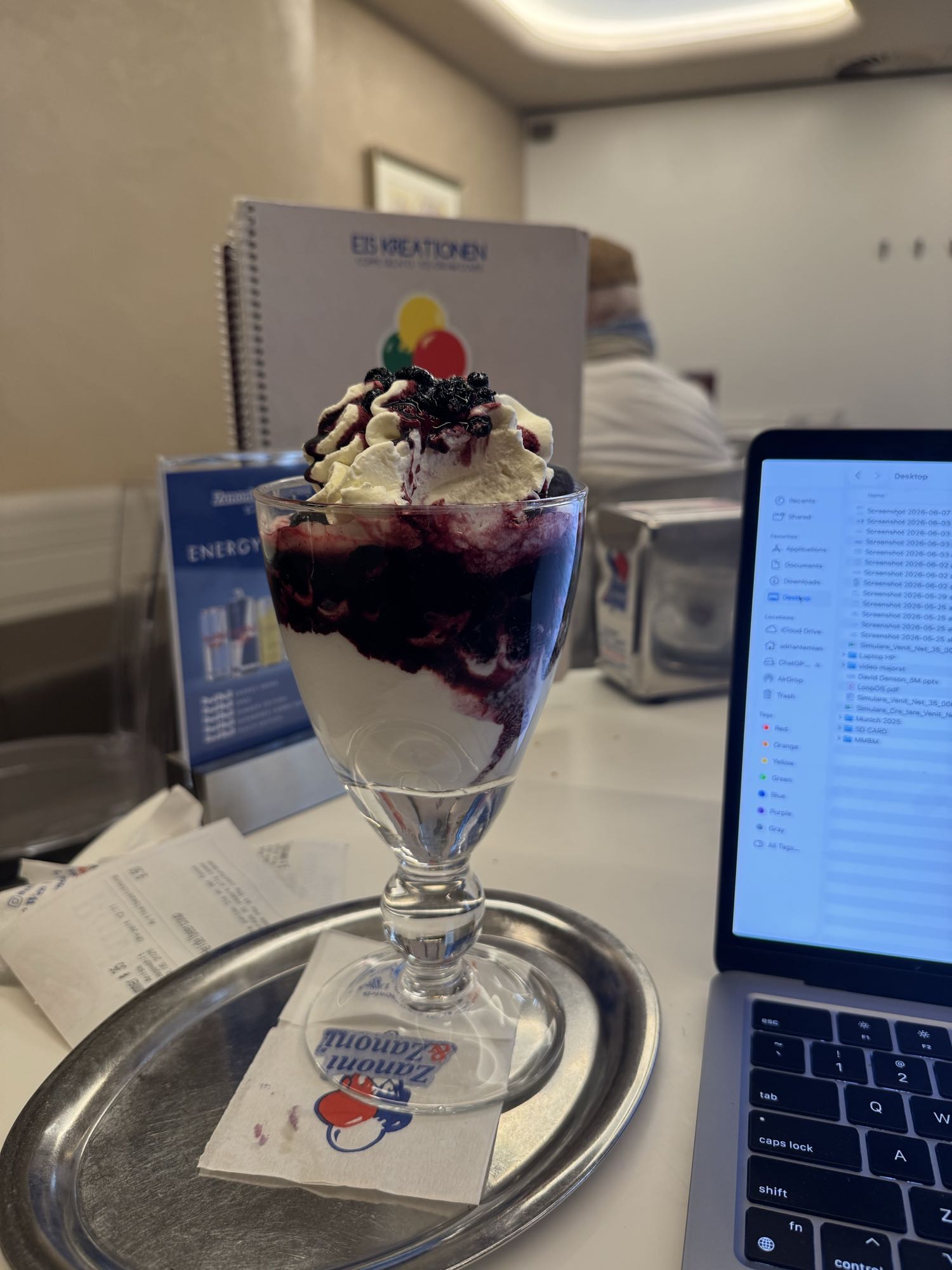Blueberry Cream Sundae