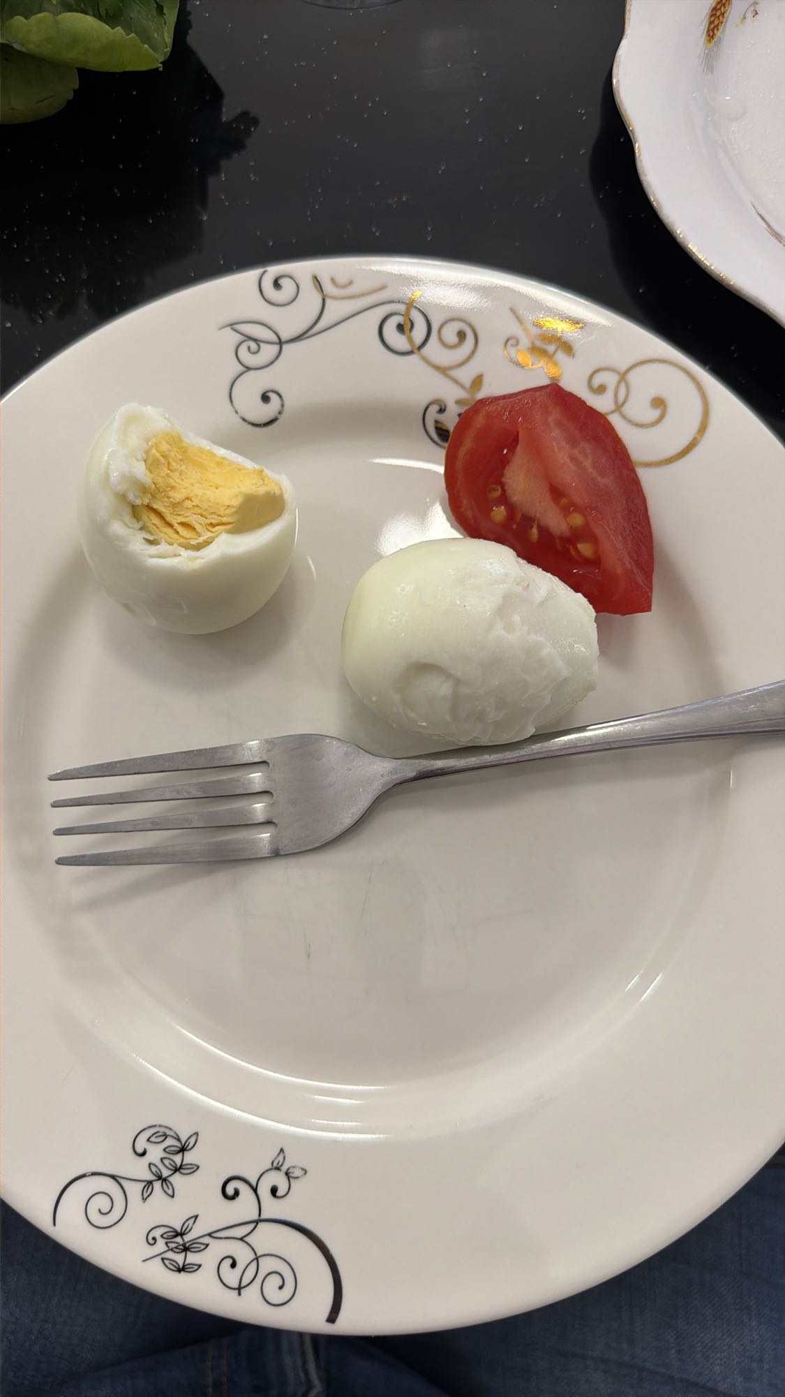 Boiled Eggs and Tomato