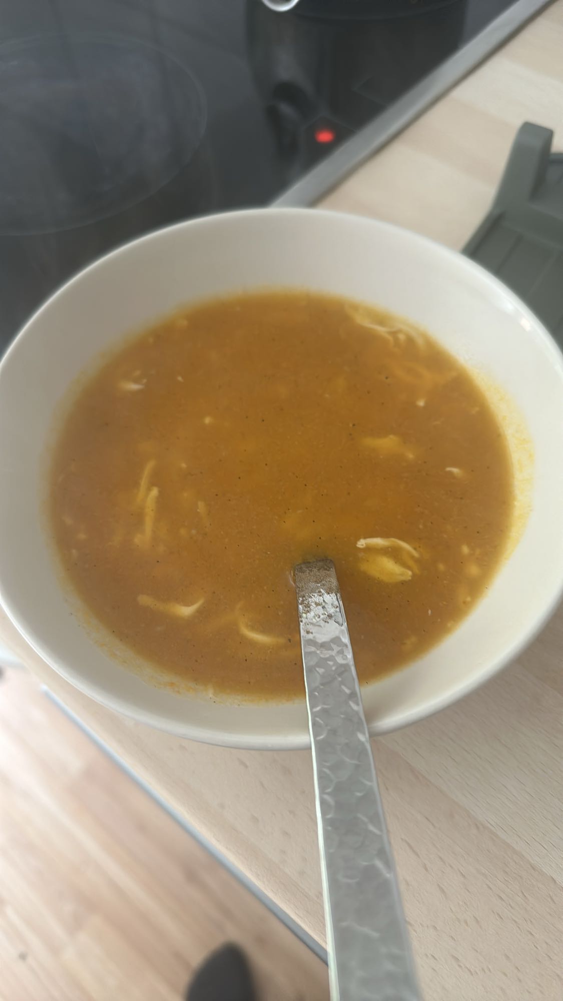 Tavuklu şehriye çorbası