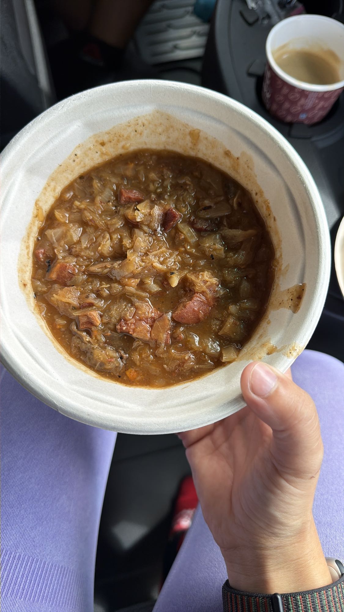 Ciorbă de varză cu carne