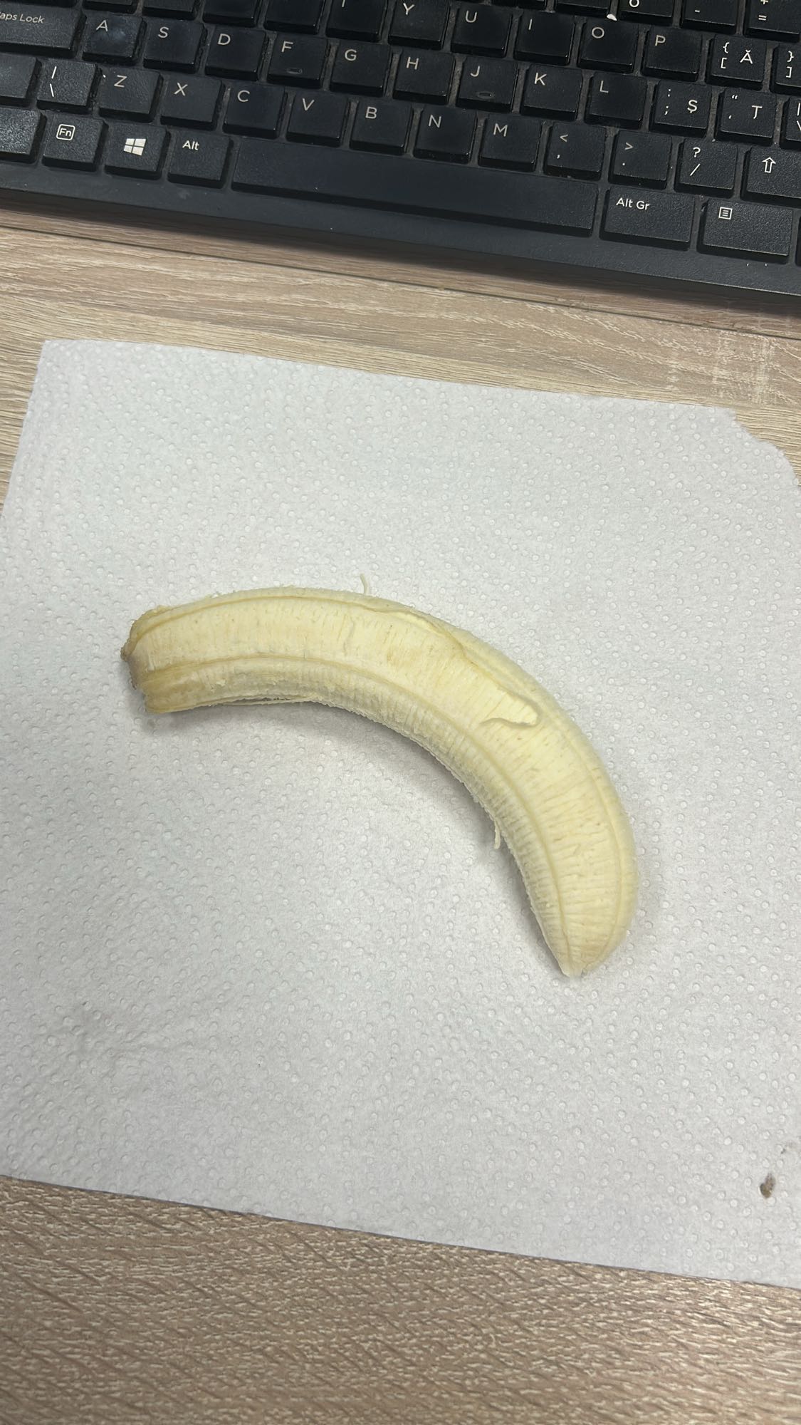 Banană decojită