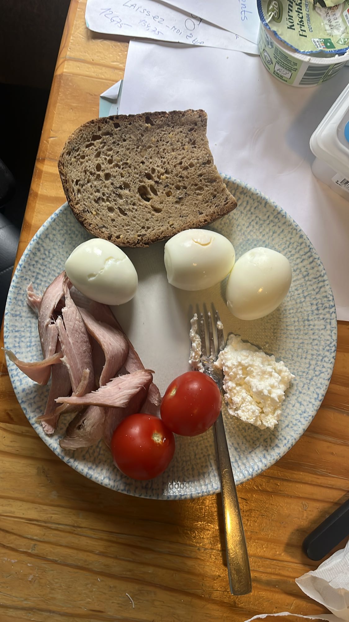Assiette œufs jambon