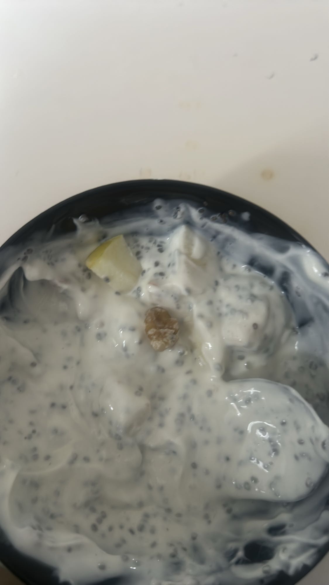 Joghurt mit Chiasamen