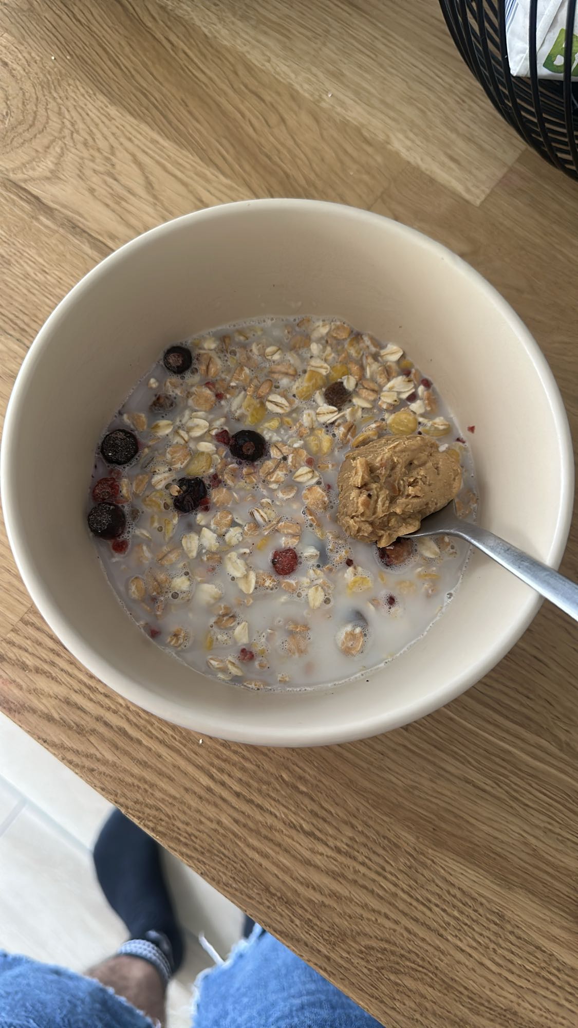 muesli au lait et cacahuète