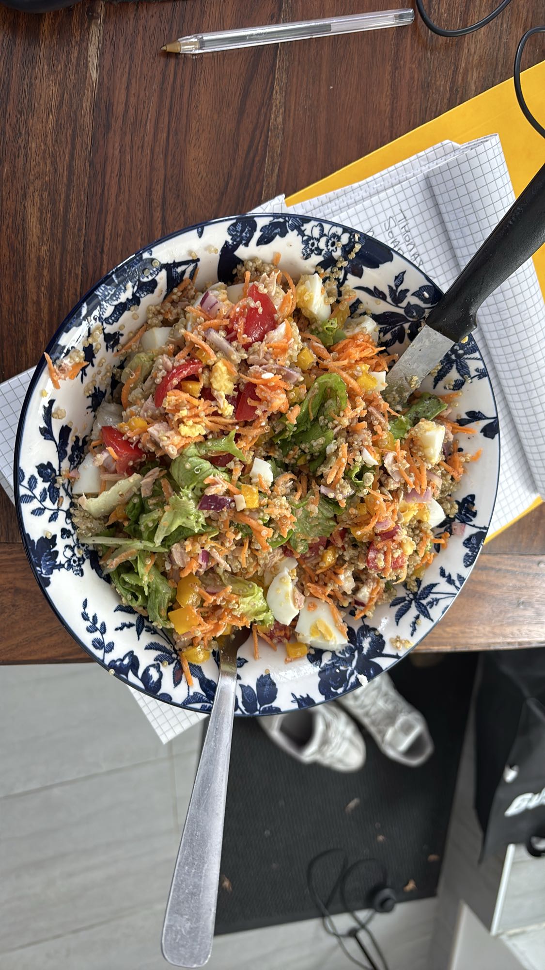 Salade de quinoa au thon et fêta
