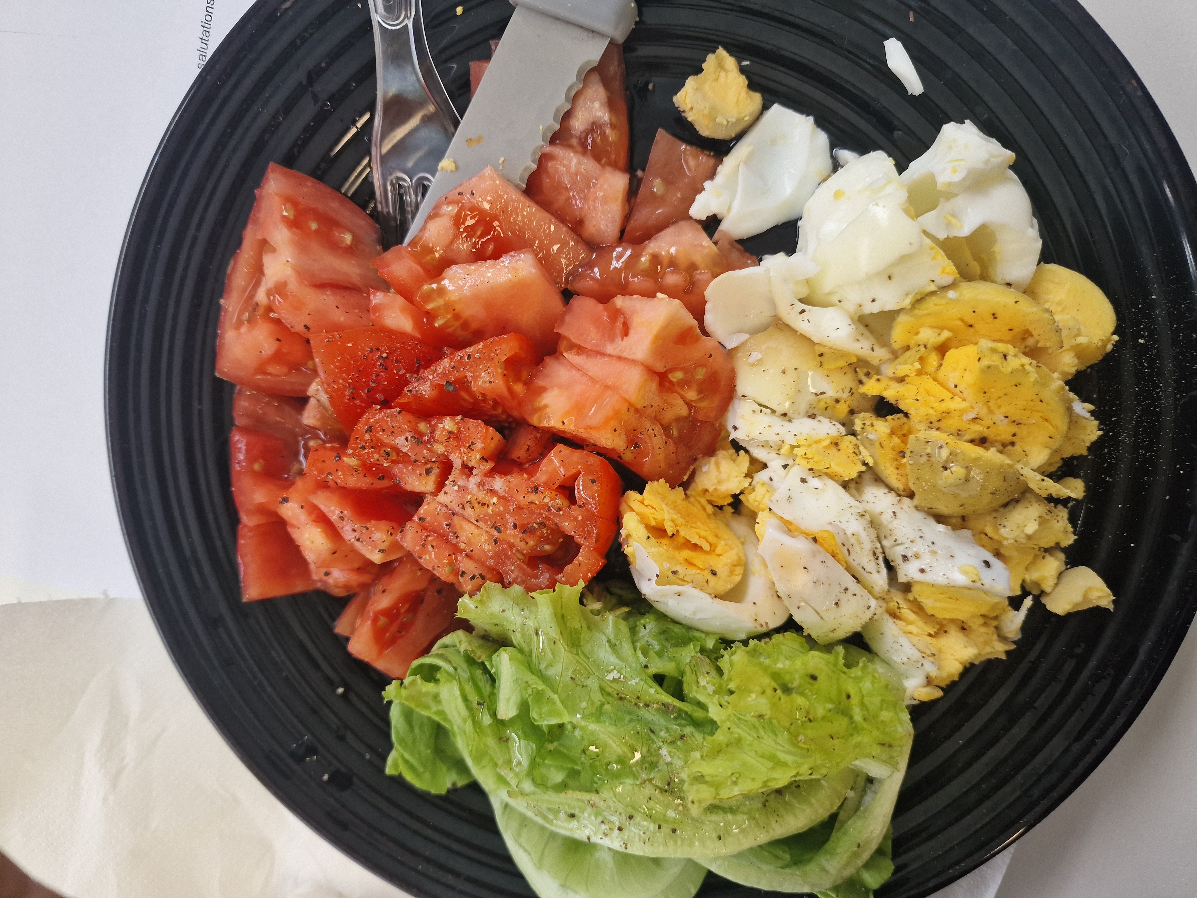 Salade d oeufs et tomate