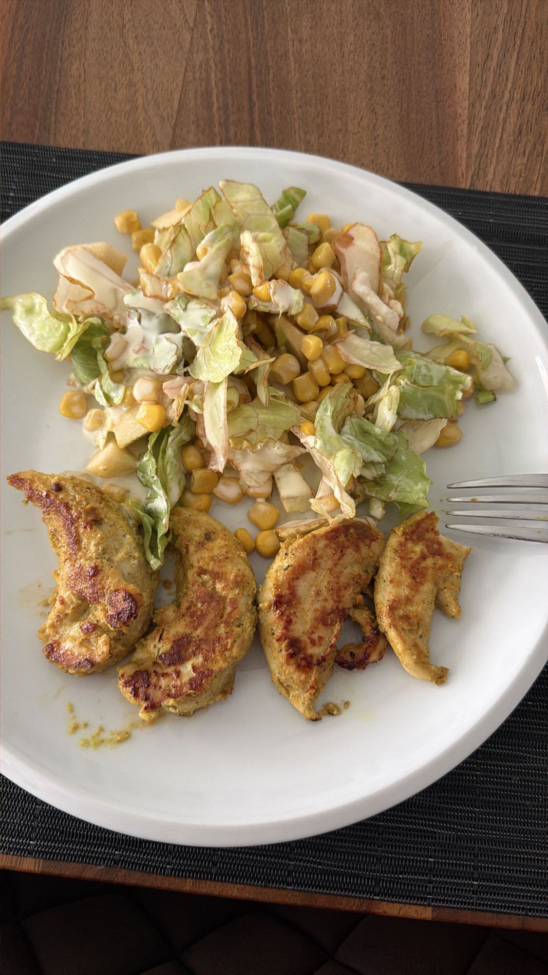 Hähnchen mit Salat