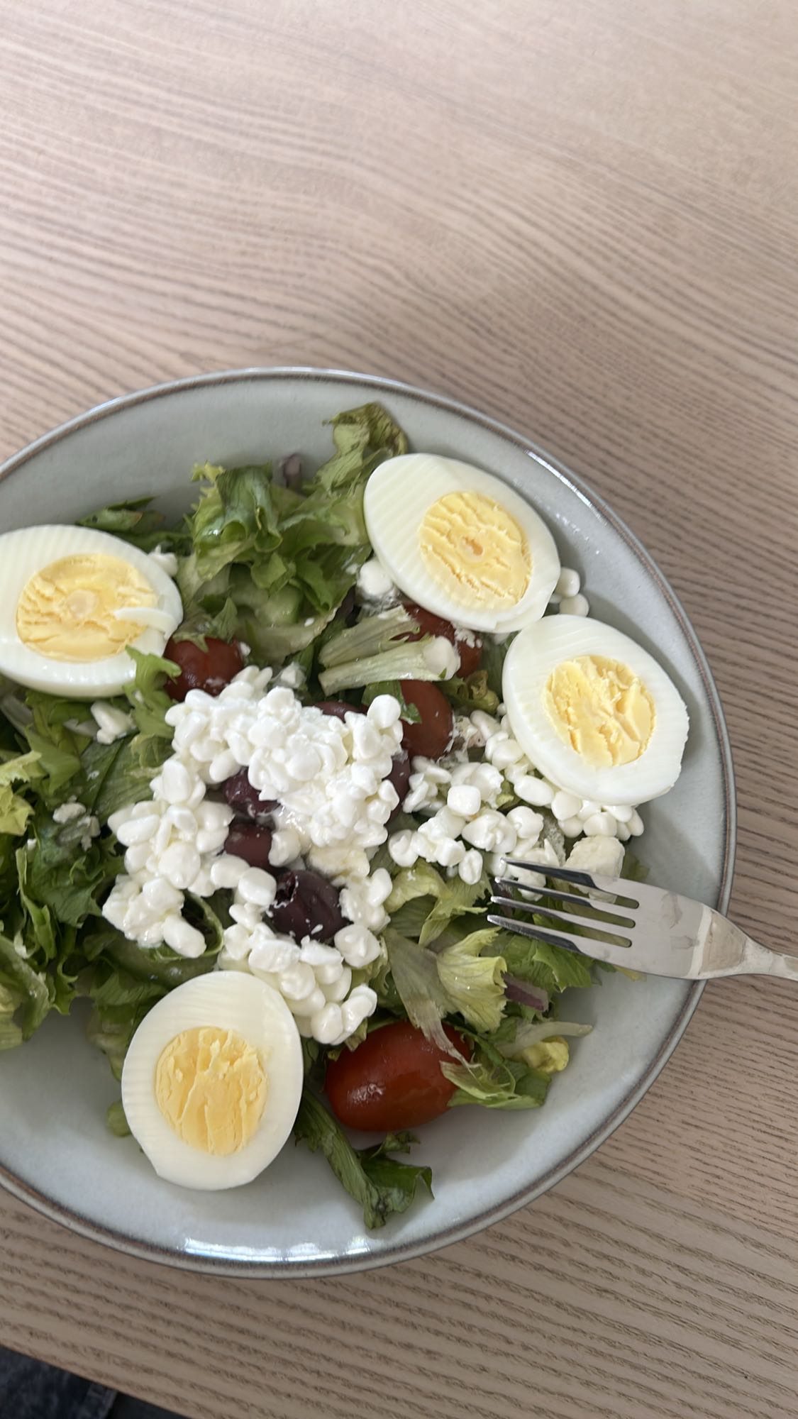 Egg Cottage Salad