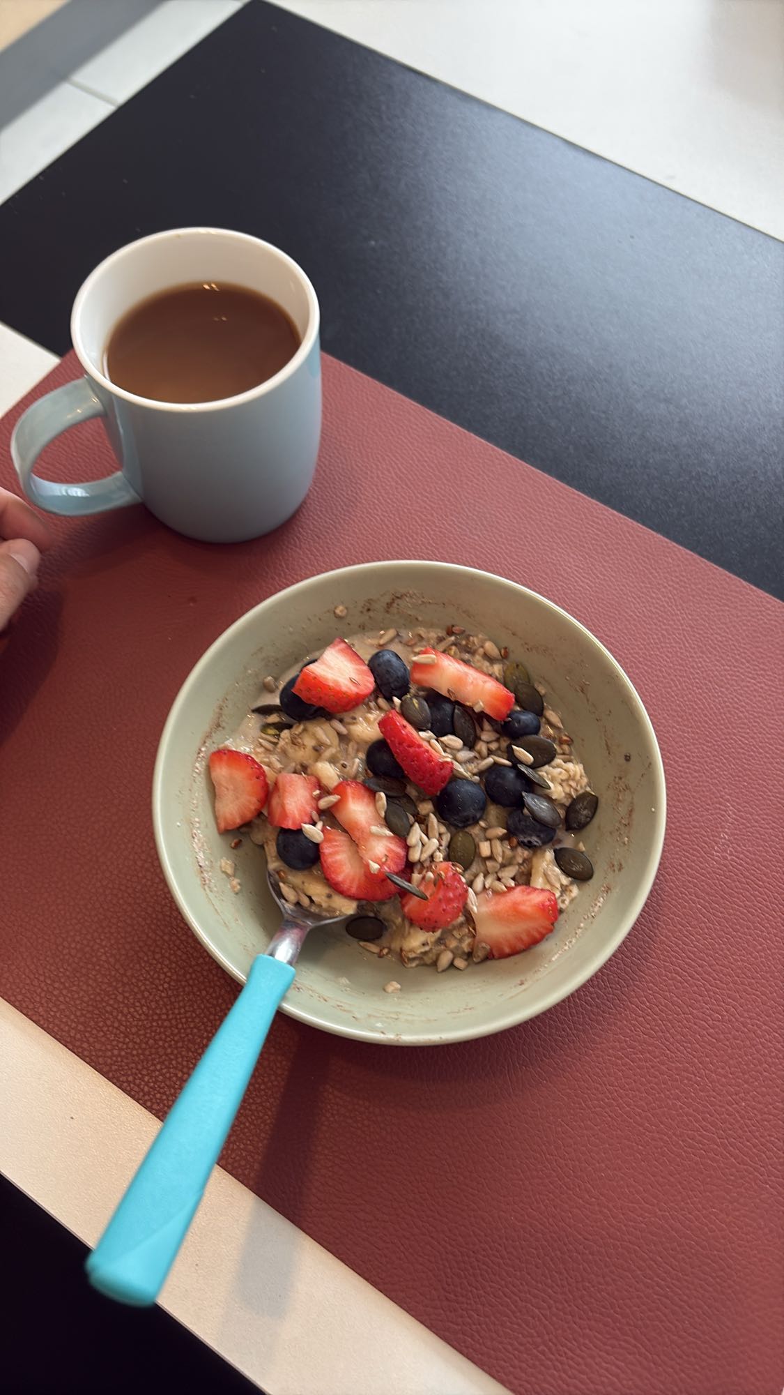 Oatmeal Fruit Bowl