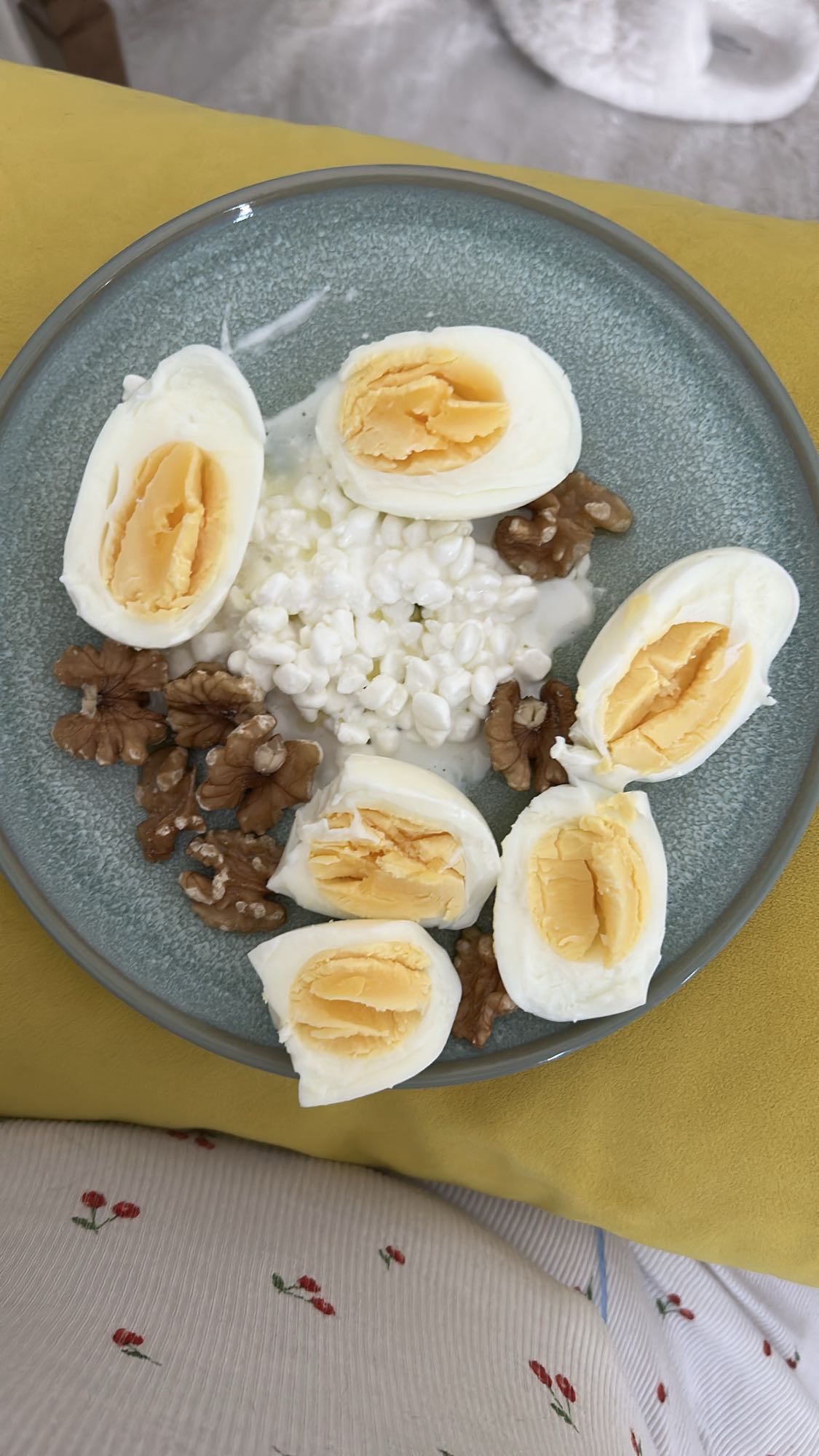Eggs with Cottage Cheese